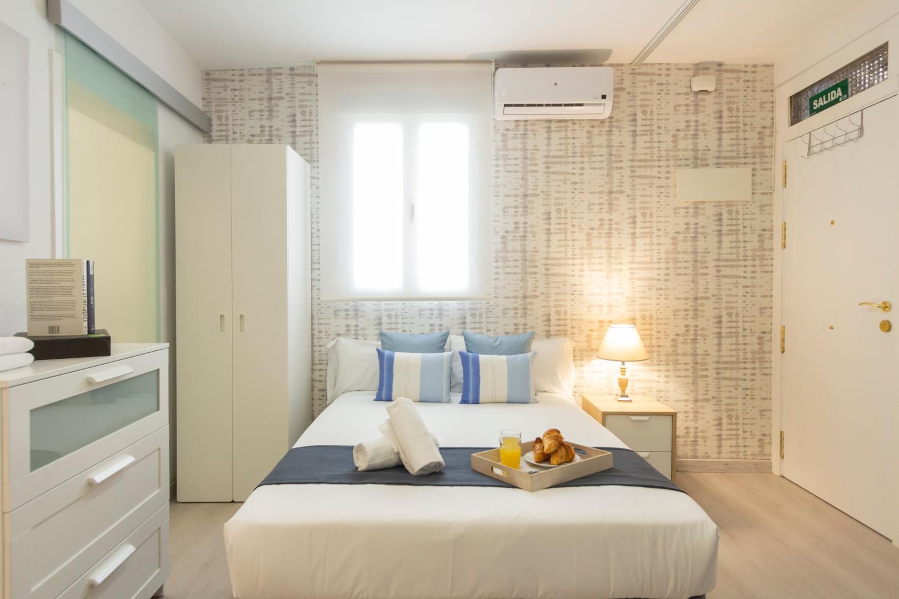 Ronda de Valencia apartamento