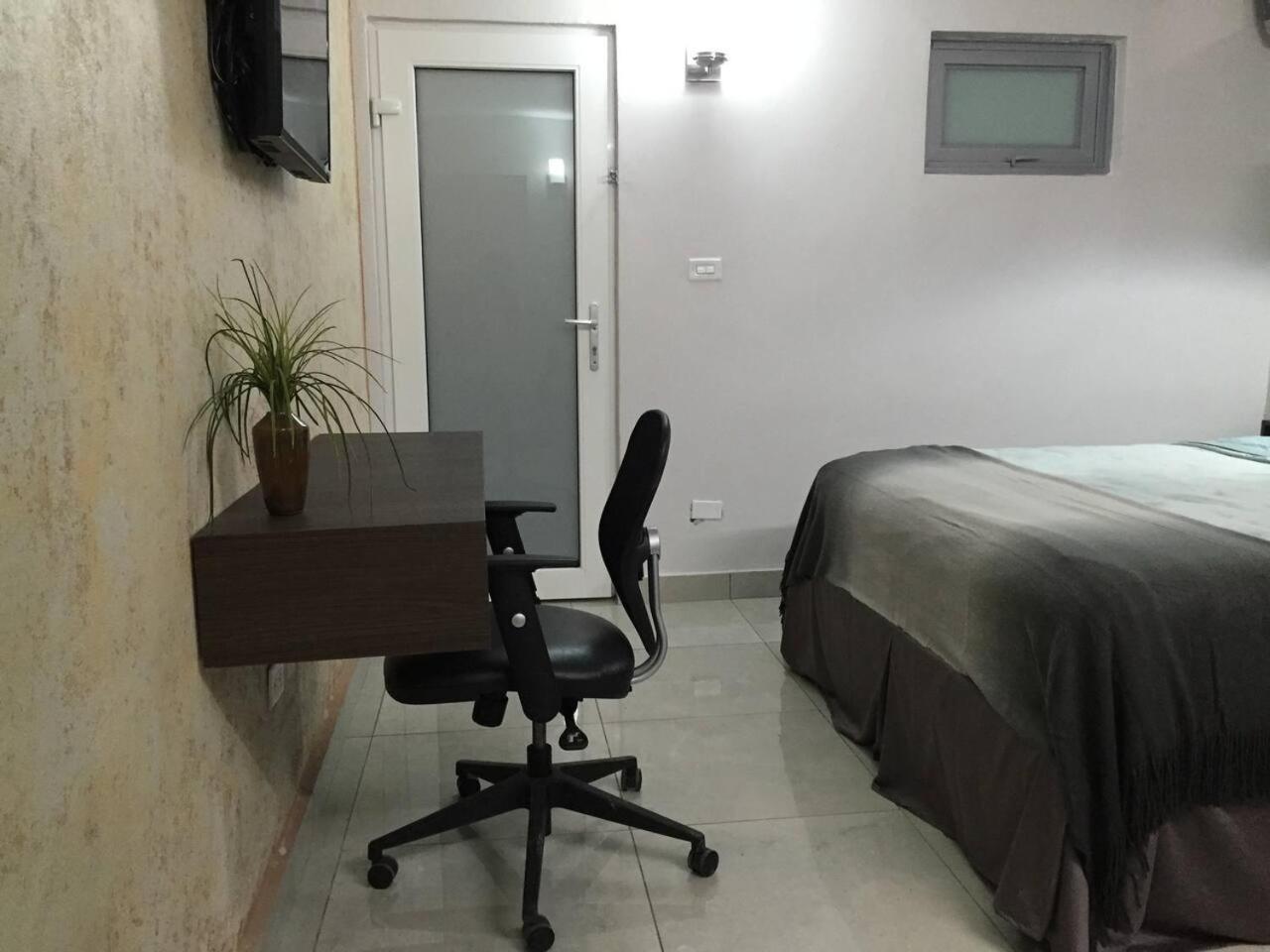 SEGOVIA STUDIO UNITS