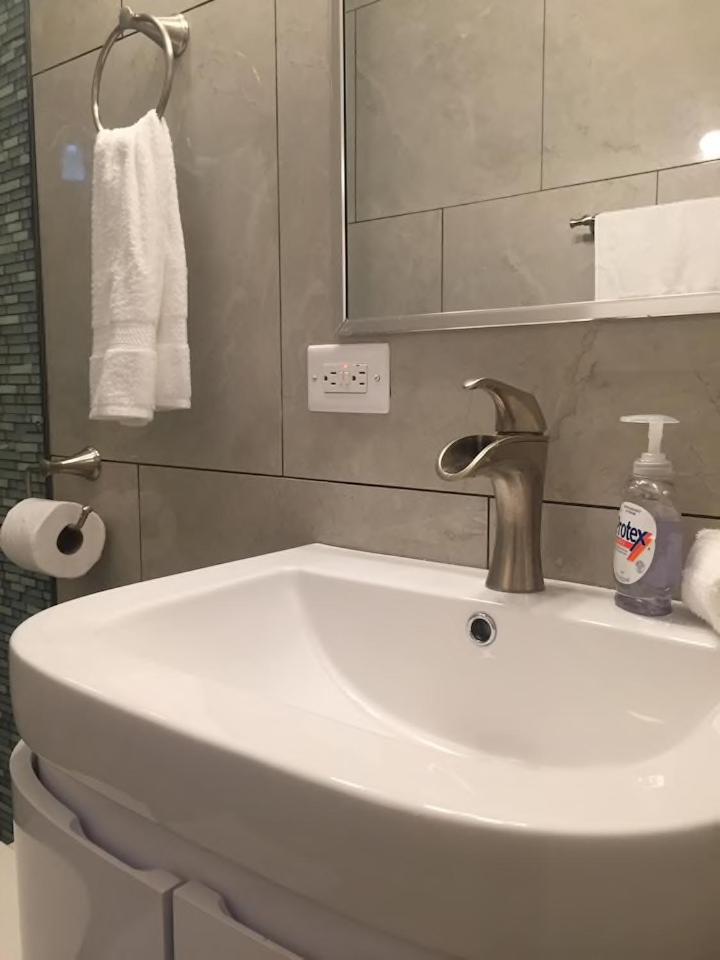SEGOVIA STUDIO UNITS