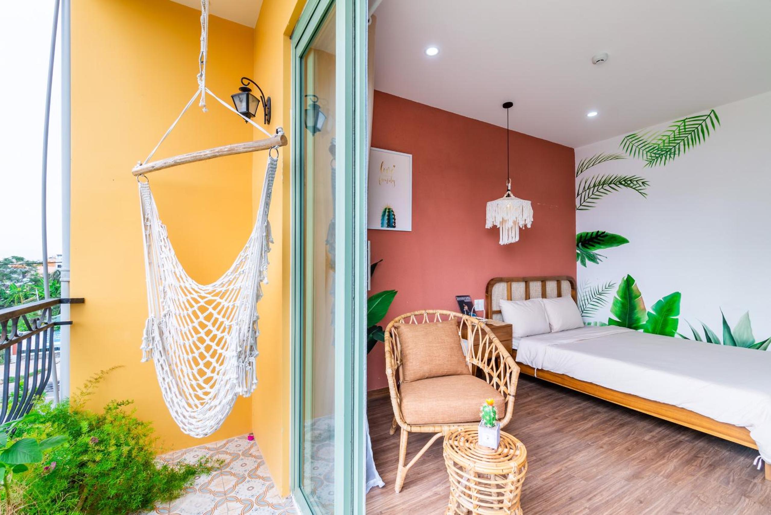 NẮNG House
