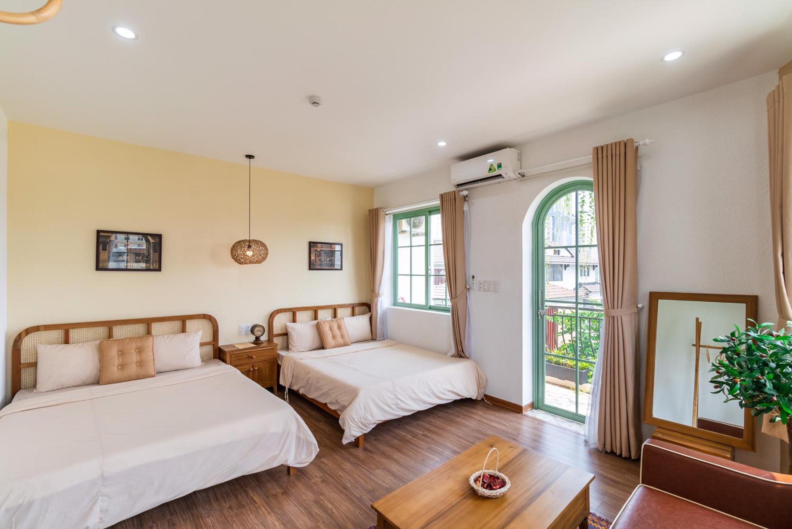 NẮNG House