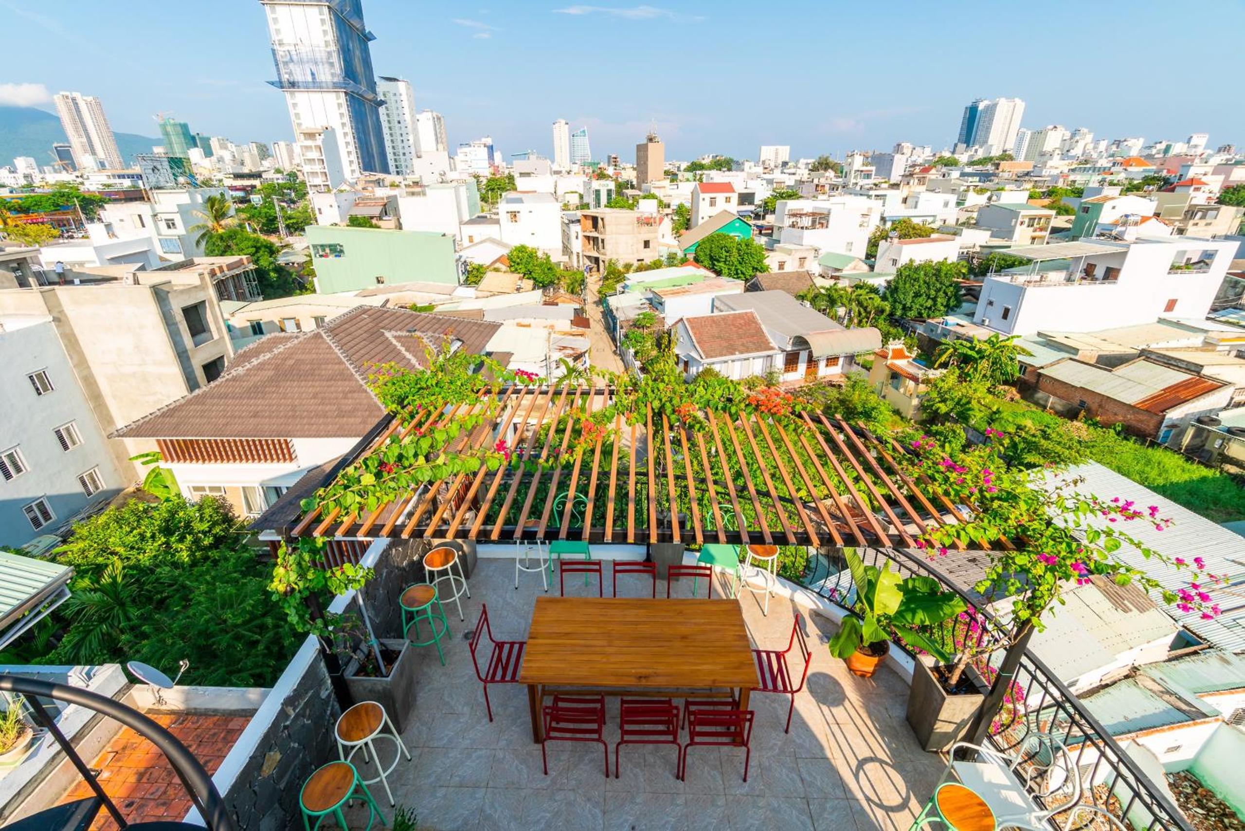 NẮNG House