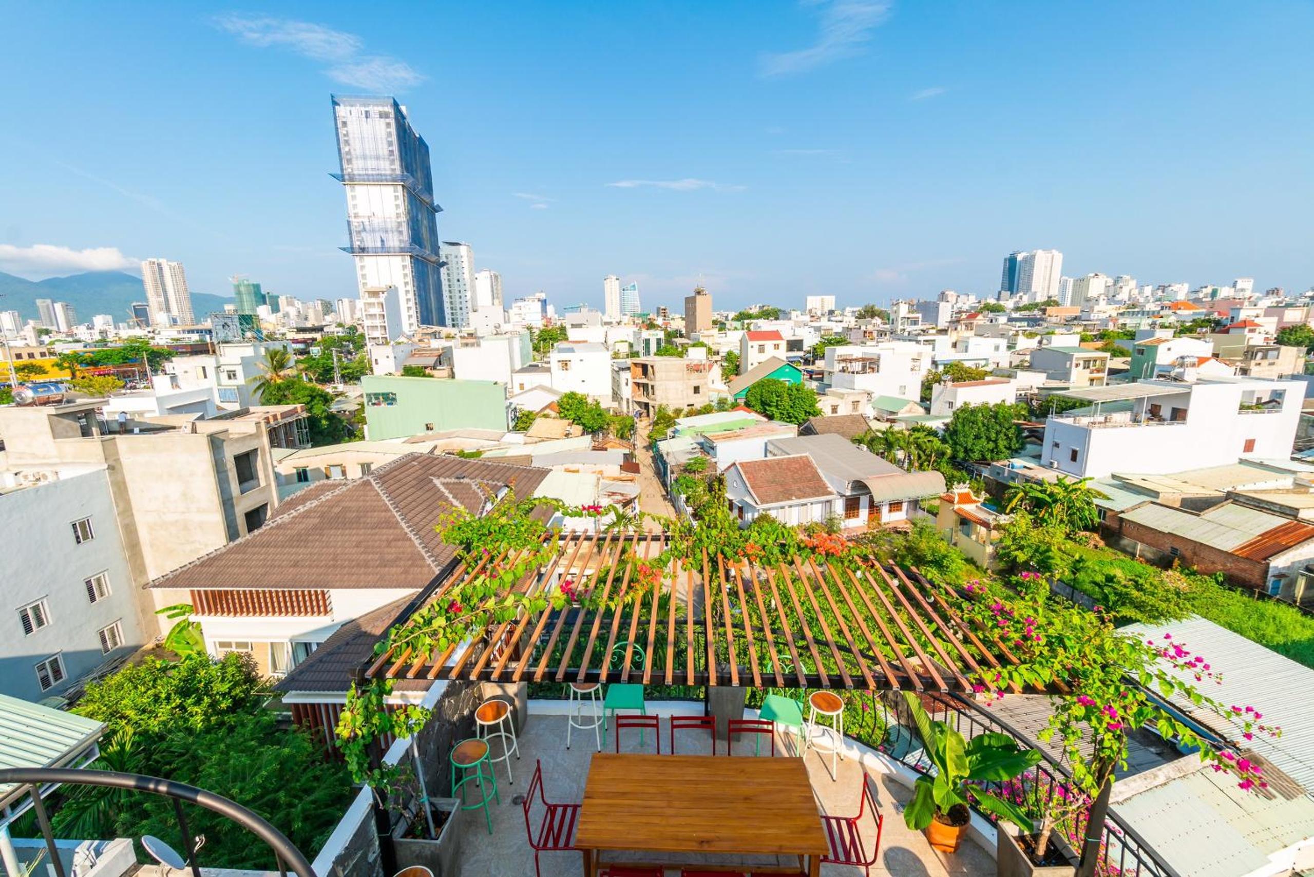 NẮNG House