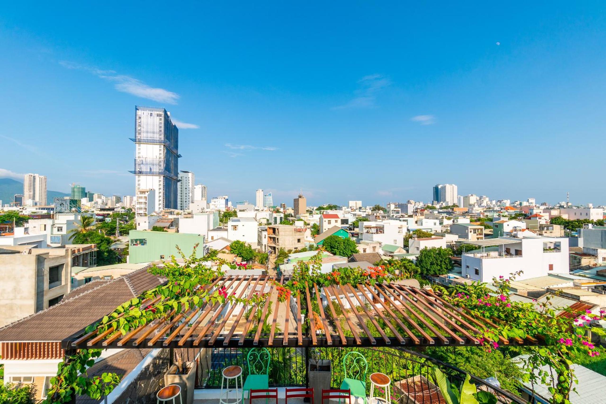 NẮNG House
