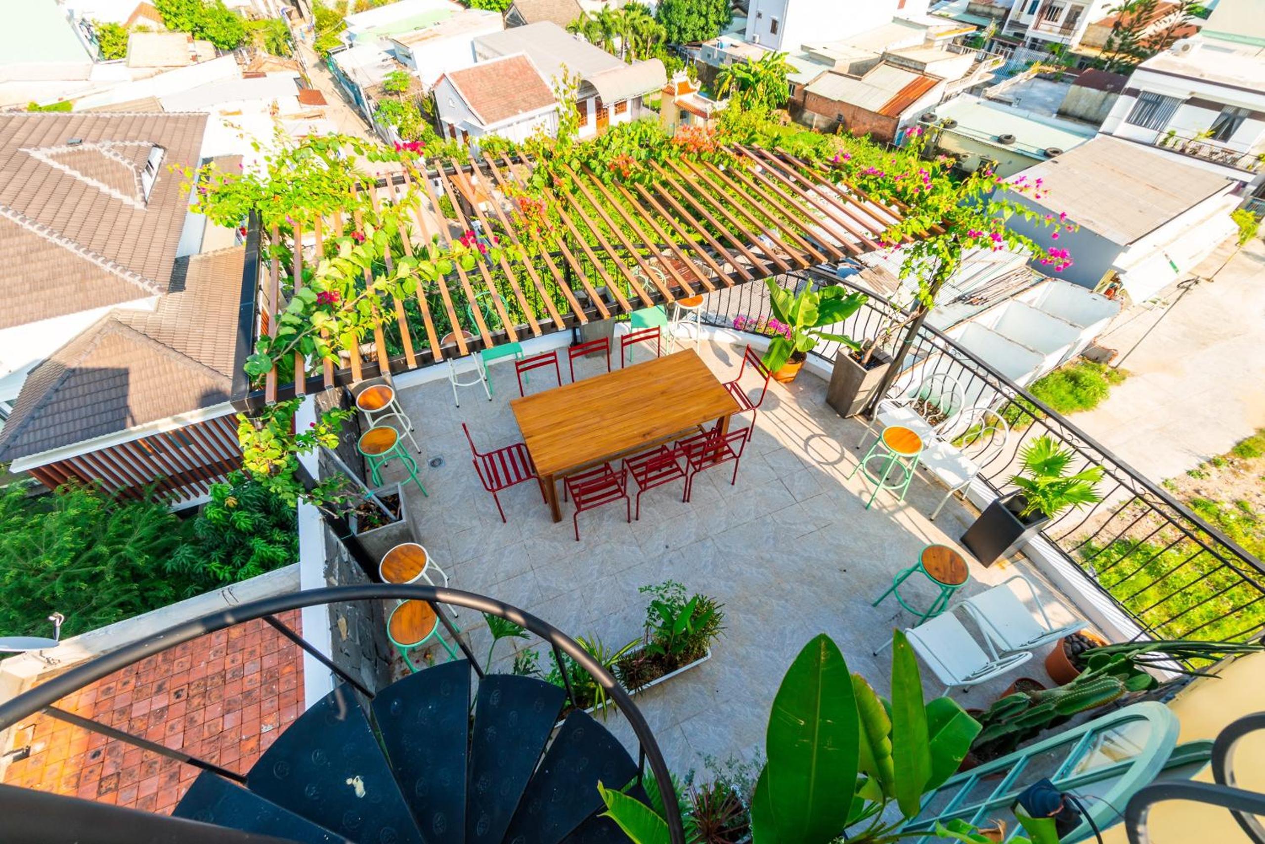 NẮNG House