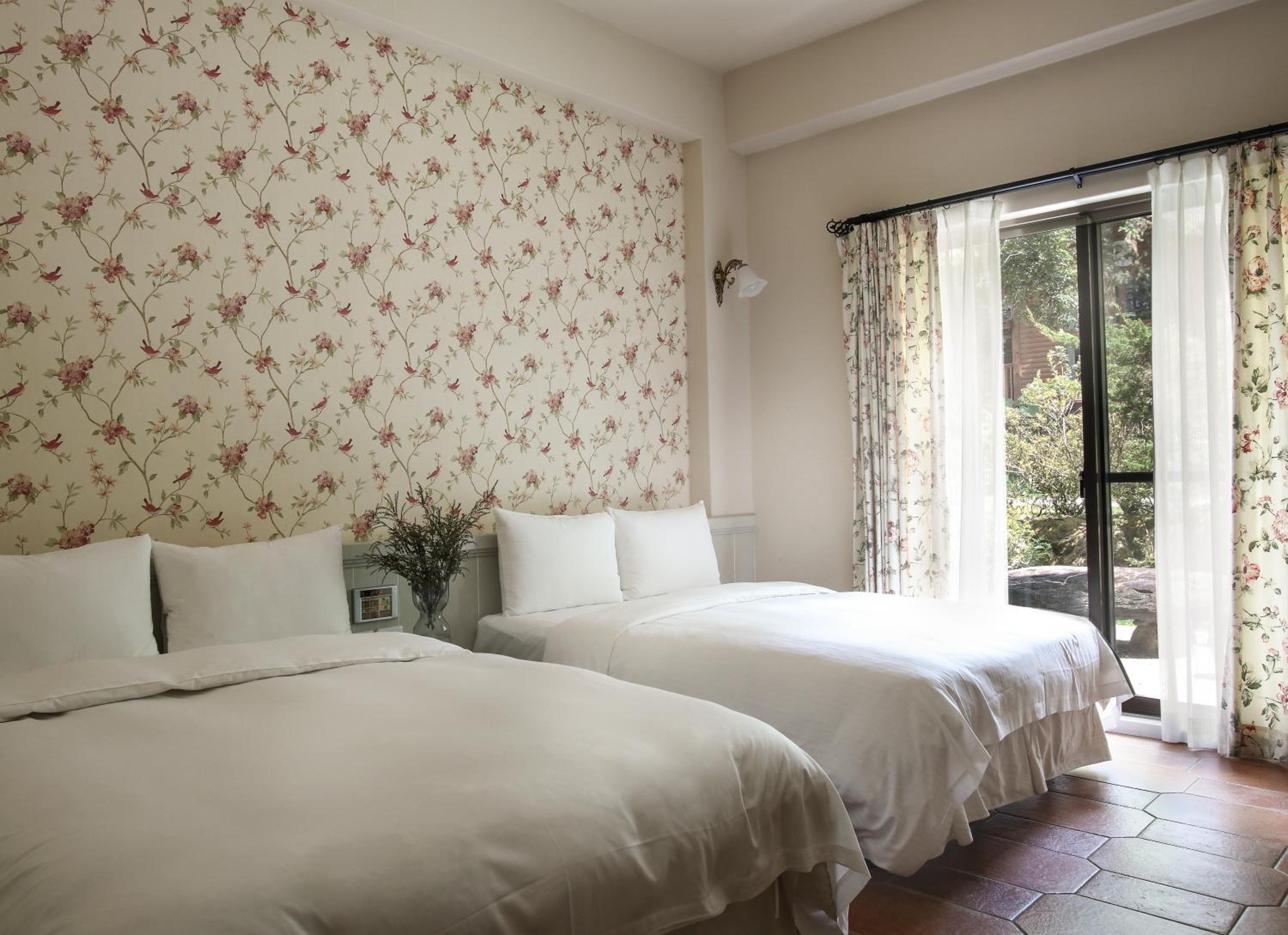 Yo Shen Jing Resorts
