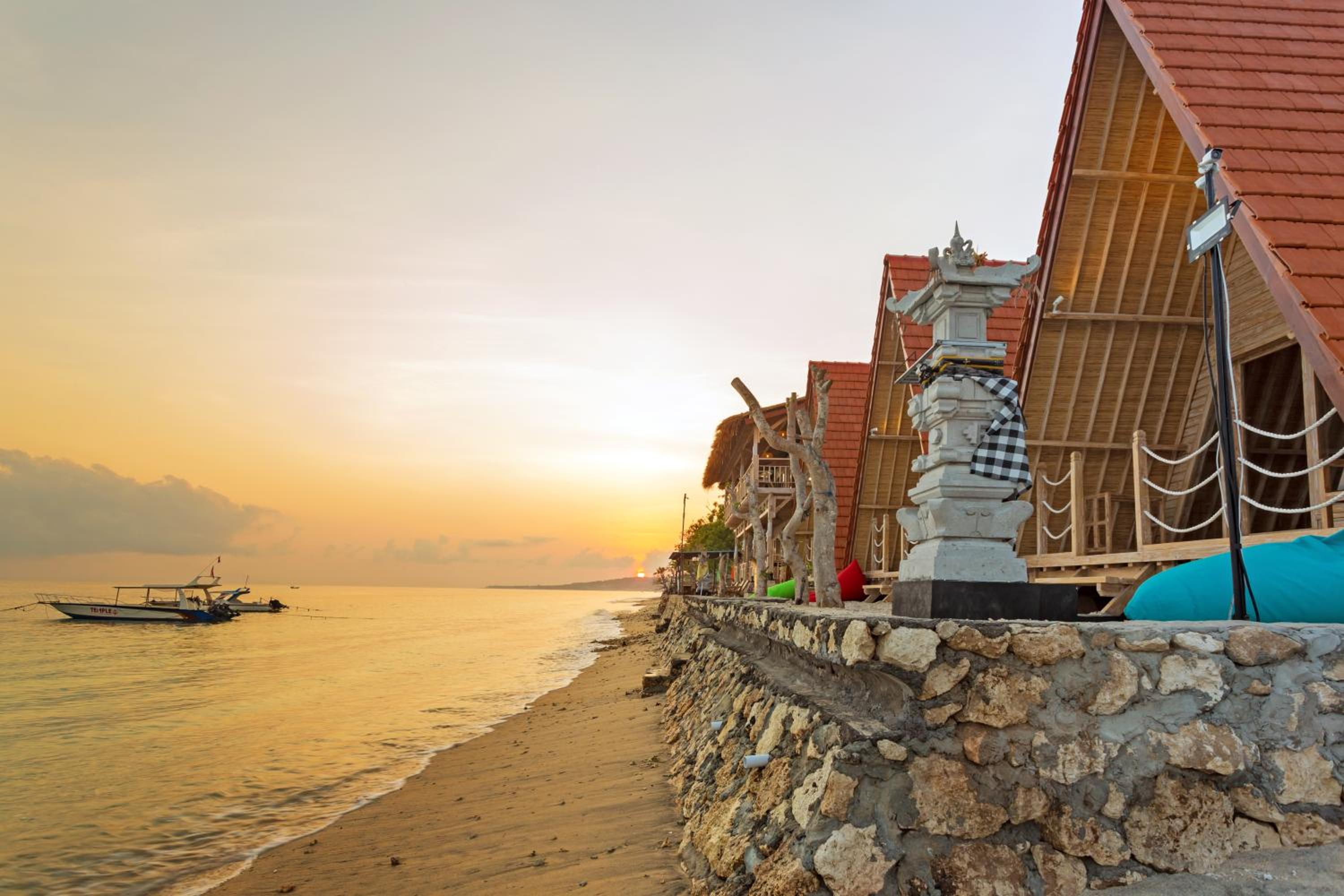 The Dewi Sun Sun Nusa Penida view 4