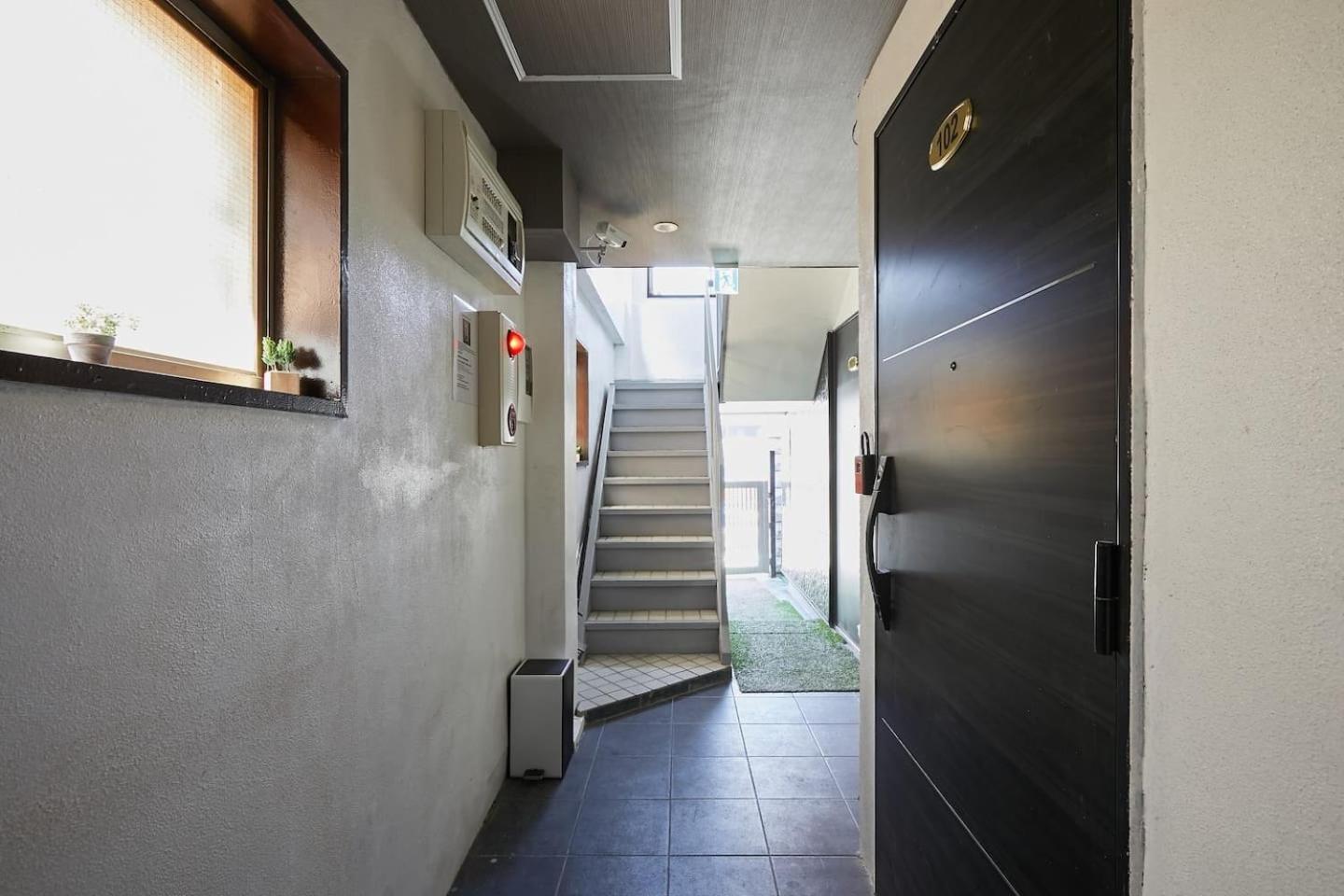 Akabane TK Building 203
