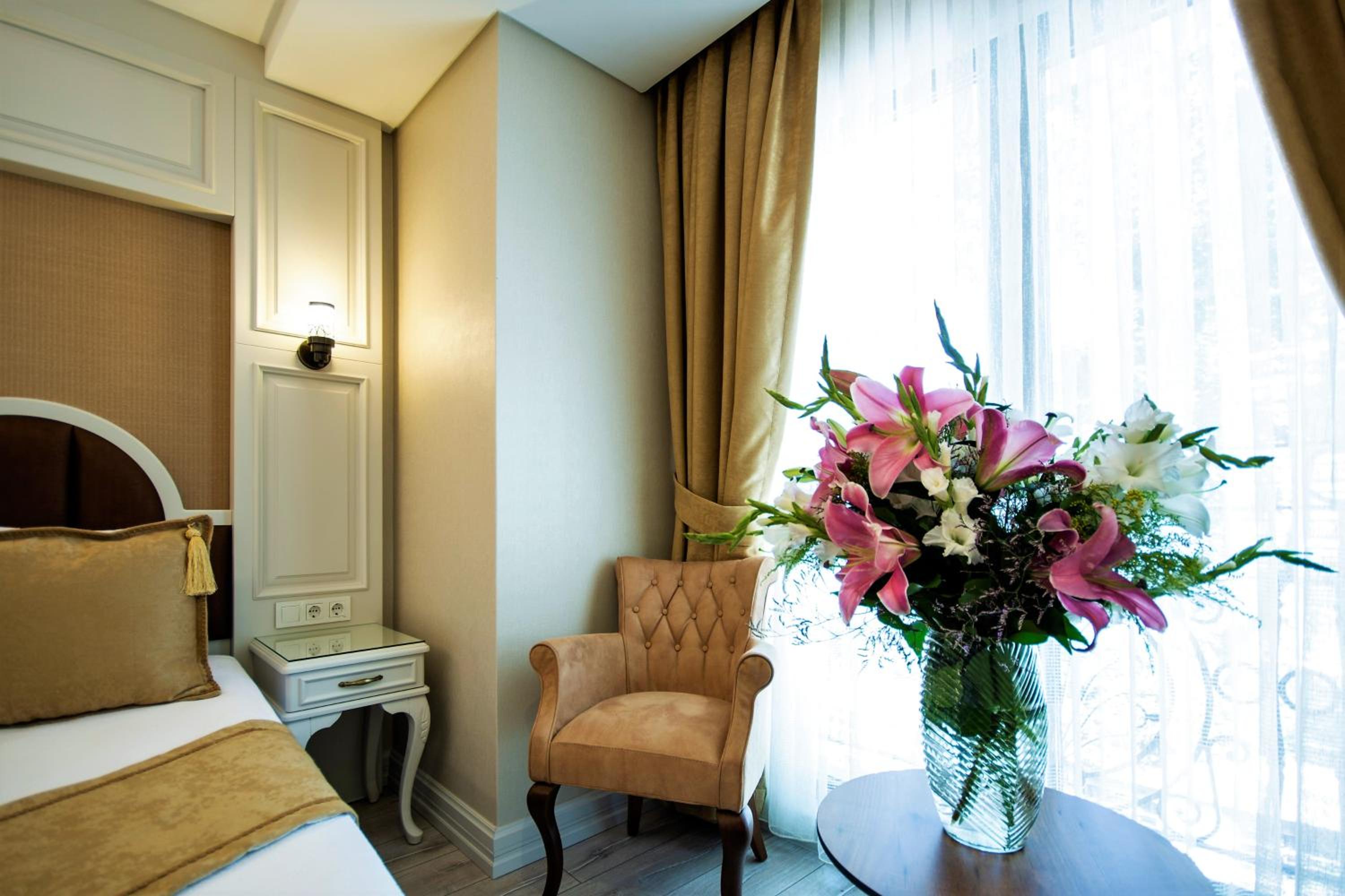 Boss Otel Sultanahmet - Image 37