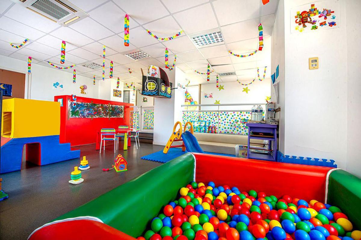 children's play area