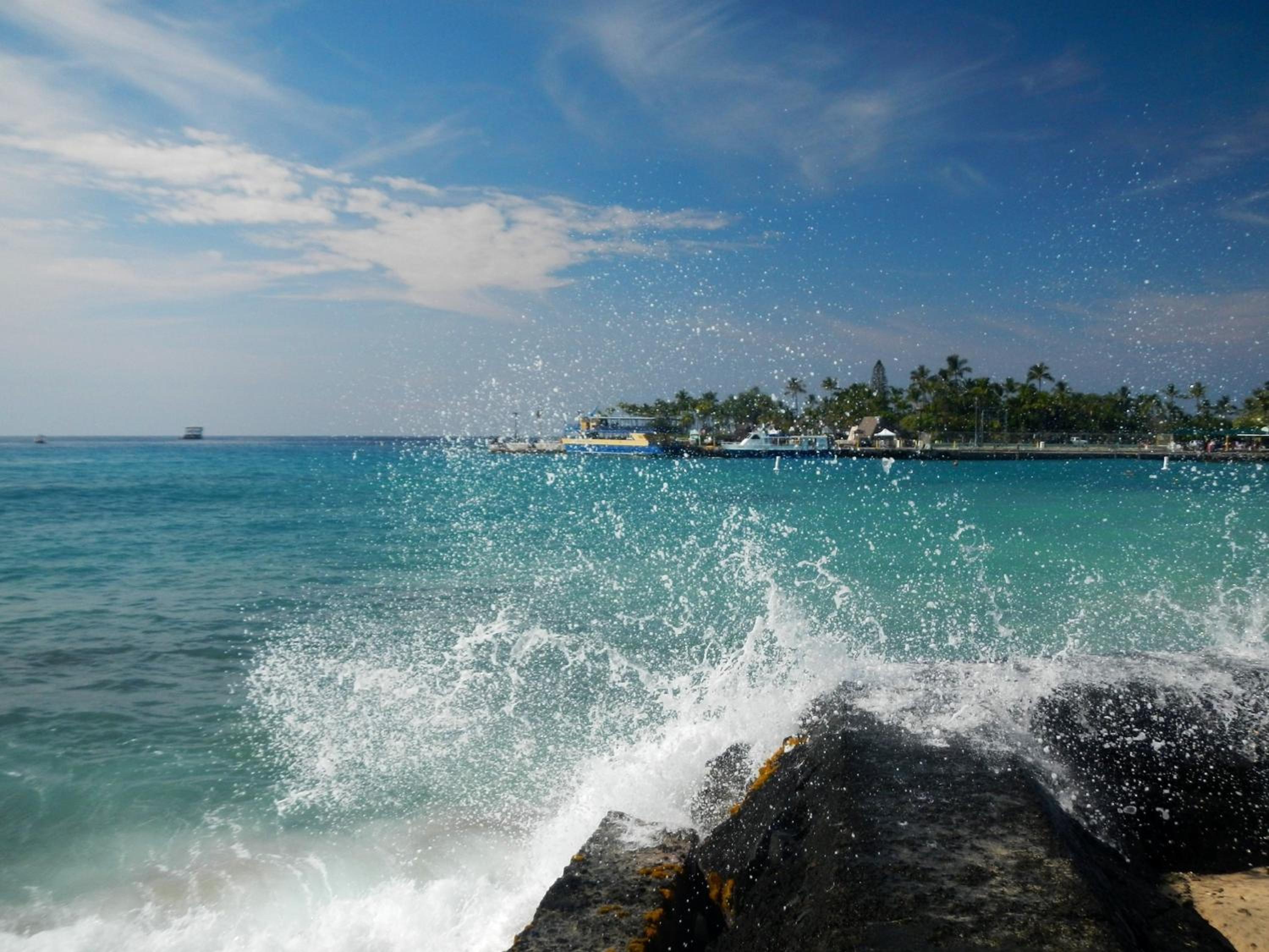Holiday Inn Express & Suites Kailua-Kona by IHG