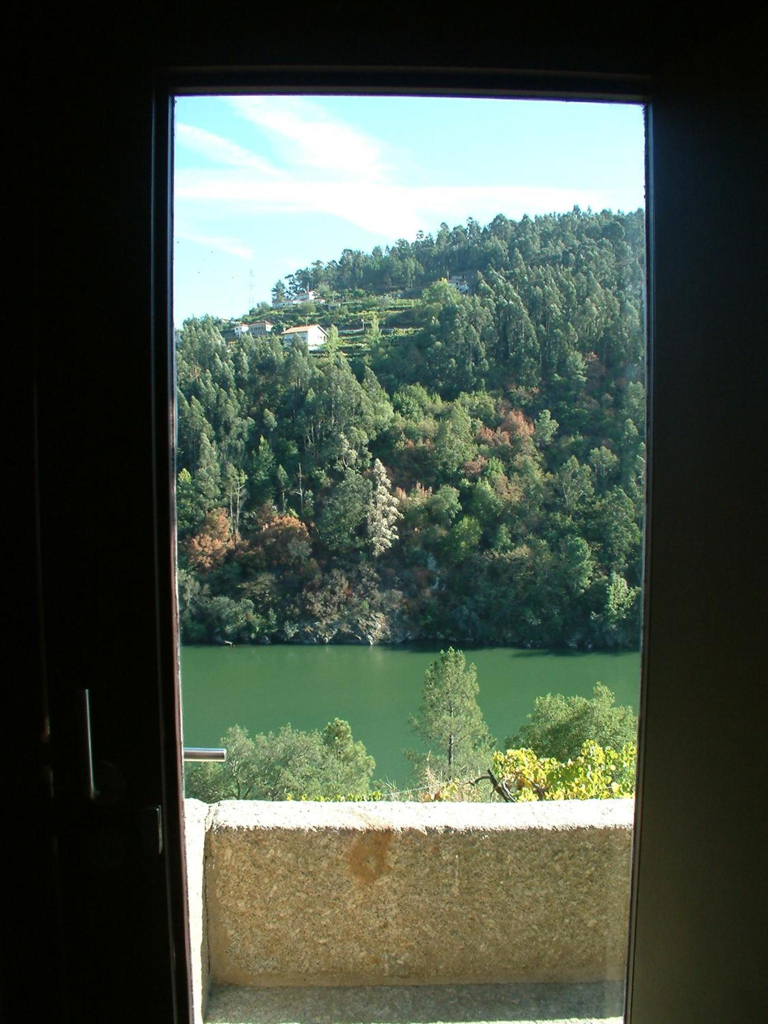 Casa de Gondomil view 3