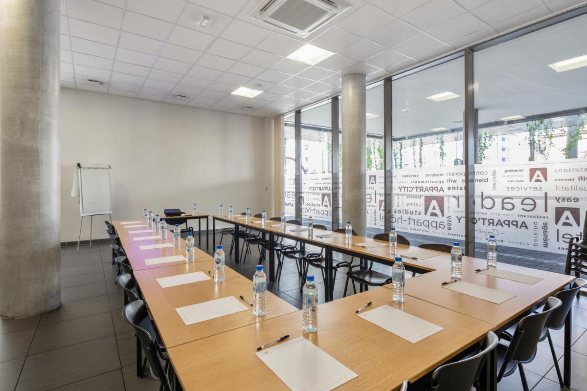 meeting room
