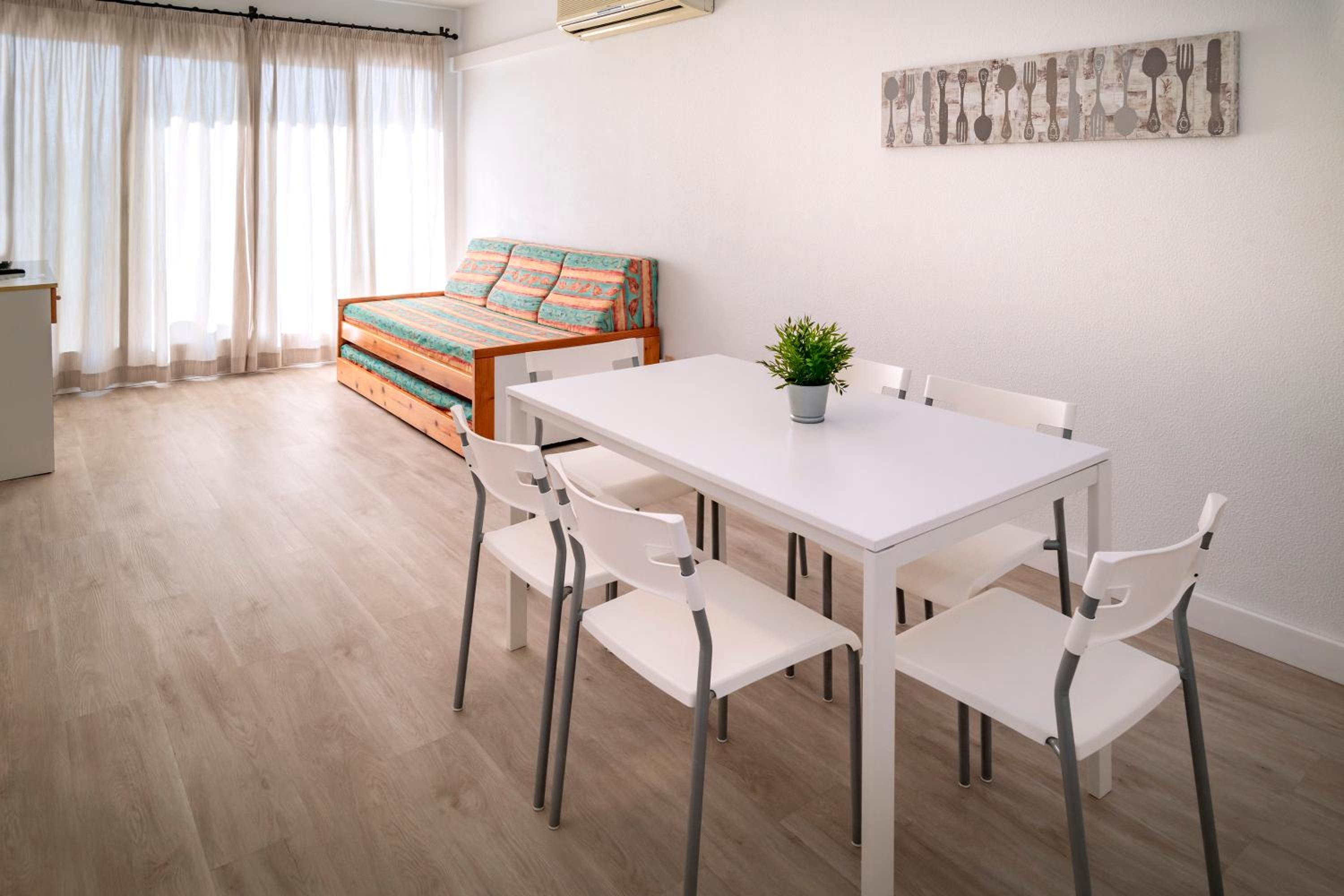 Apartments Sorrabona