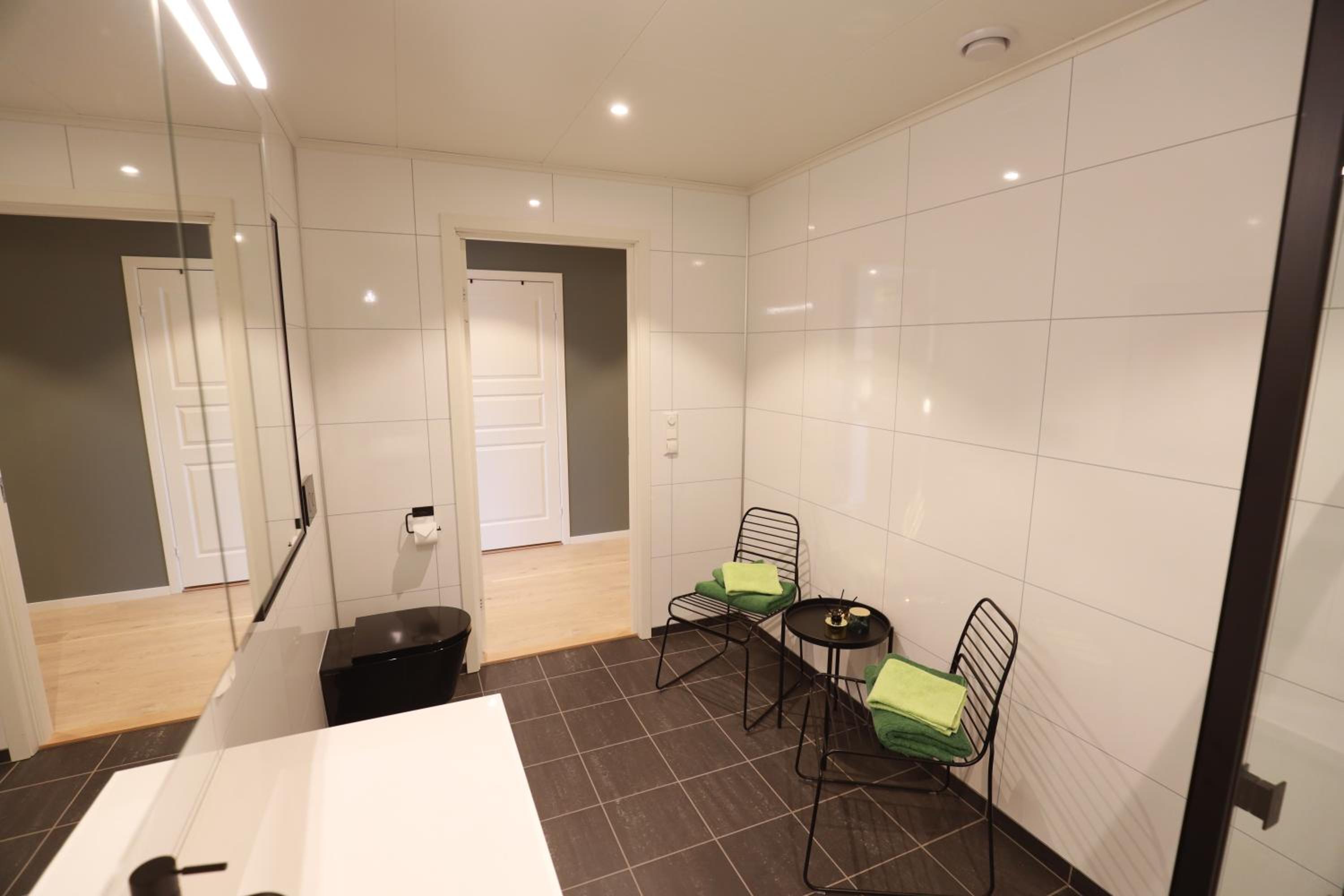Modern apartment with seaview view 5