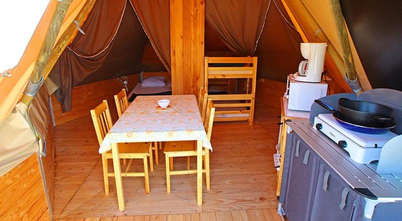 Camping Le Lac Bleu