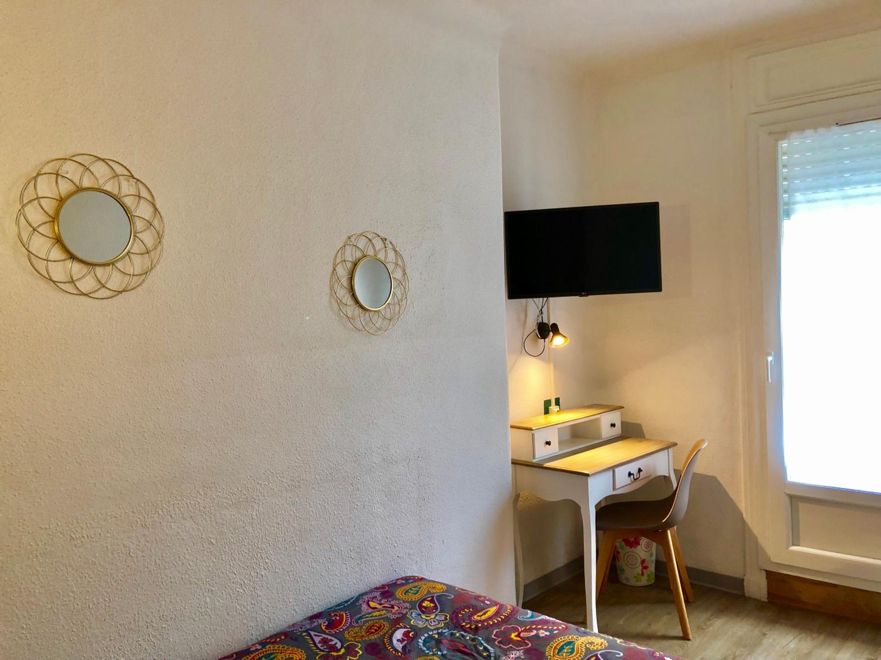 Montpellier Vacations - Hotel Colisee-Verdun Centre Gare Saint-Roch - Property Image 4