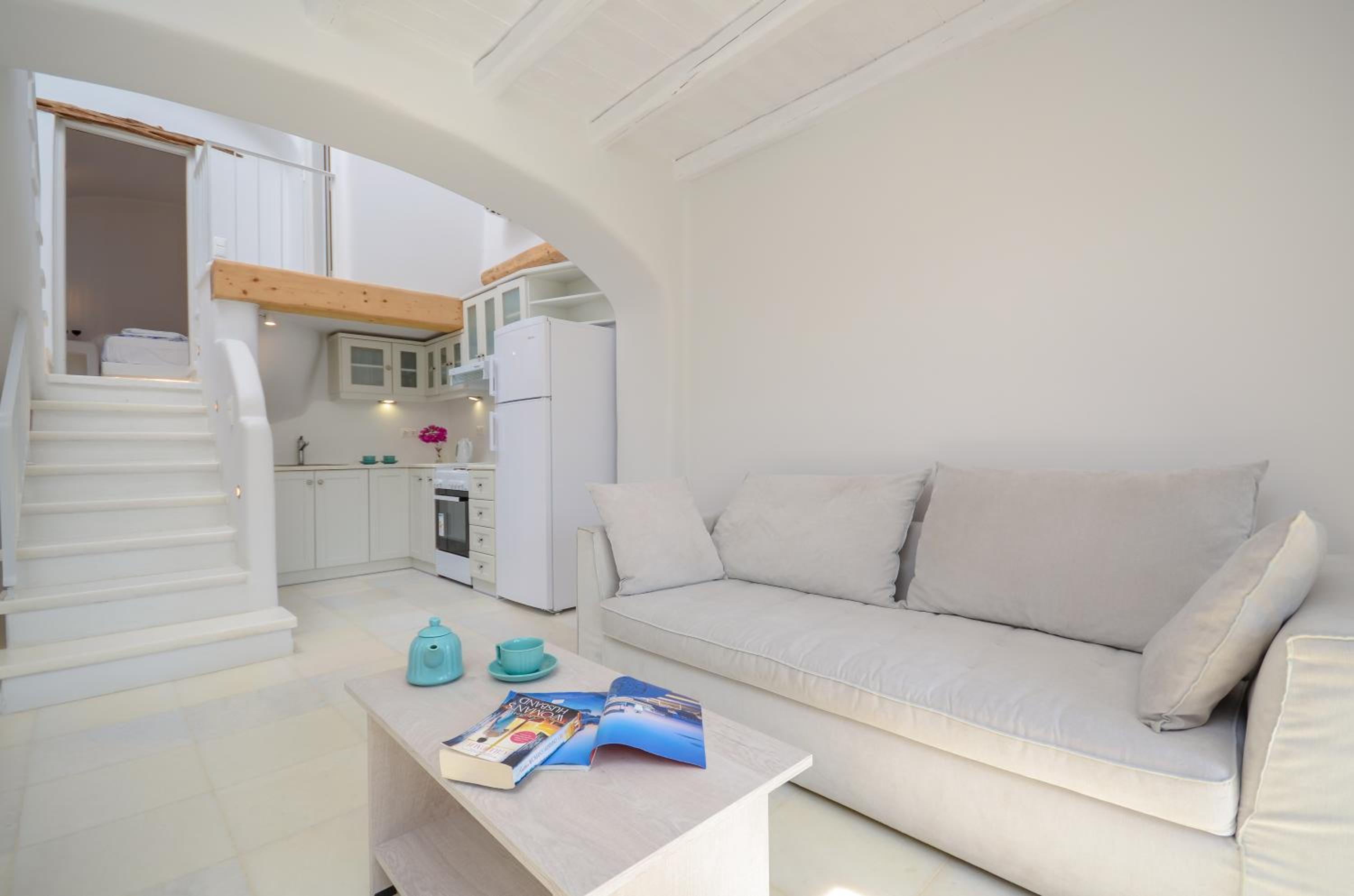 Naxian Queen Luxury Villas & Suites