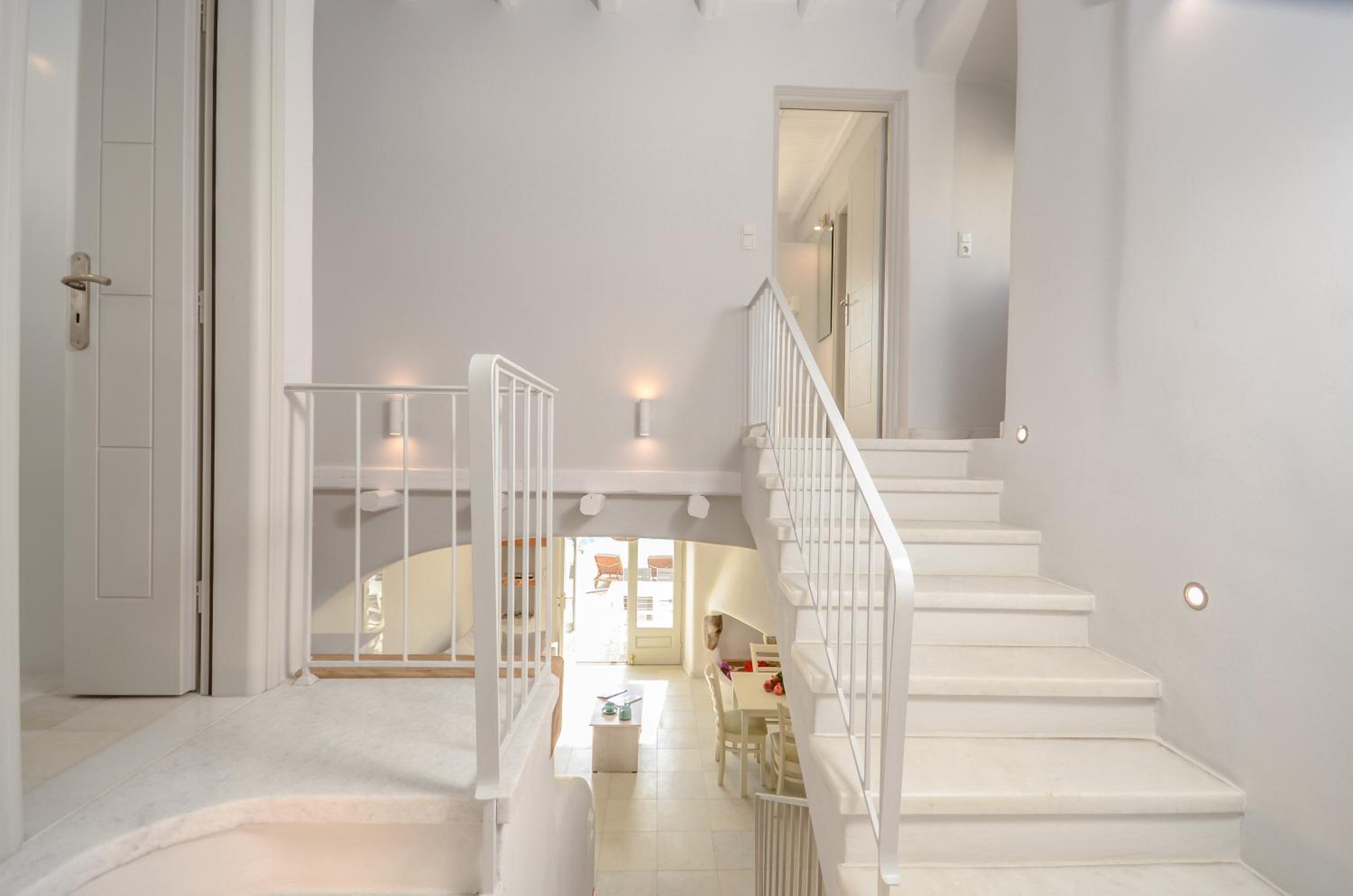 Naxian Queen Luxury Villas & Suites