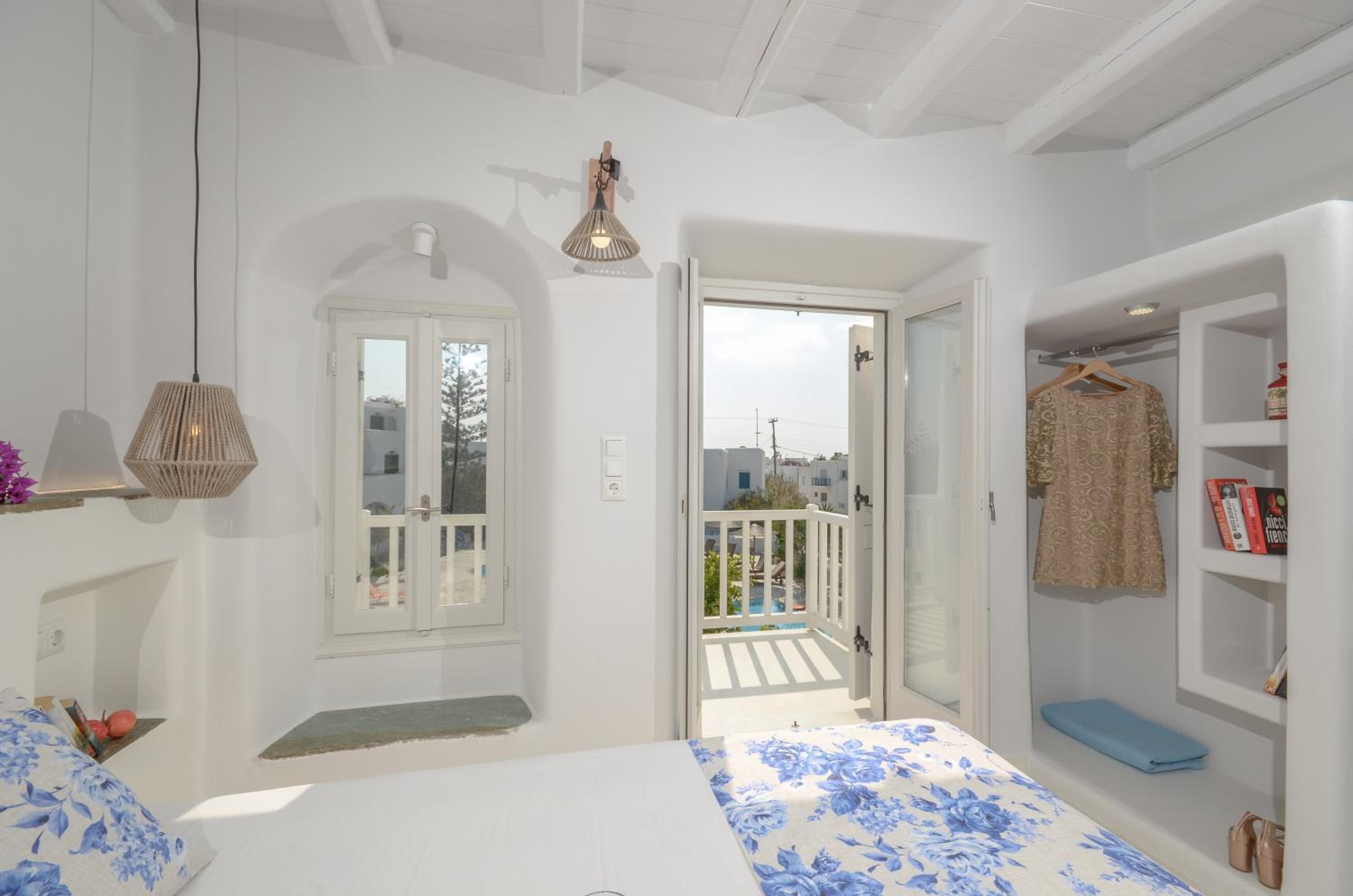 Naxian Queen Luxury Villas & Suites