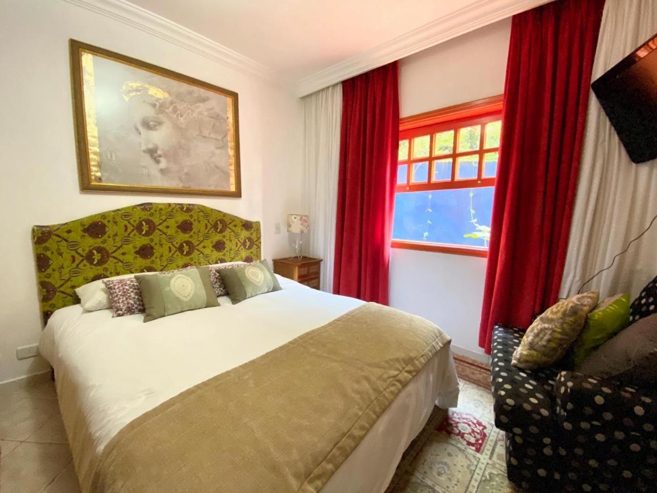 Villa Montserrat