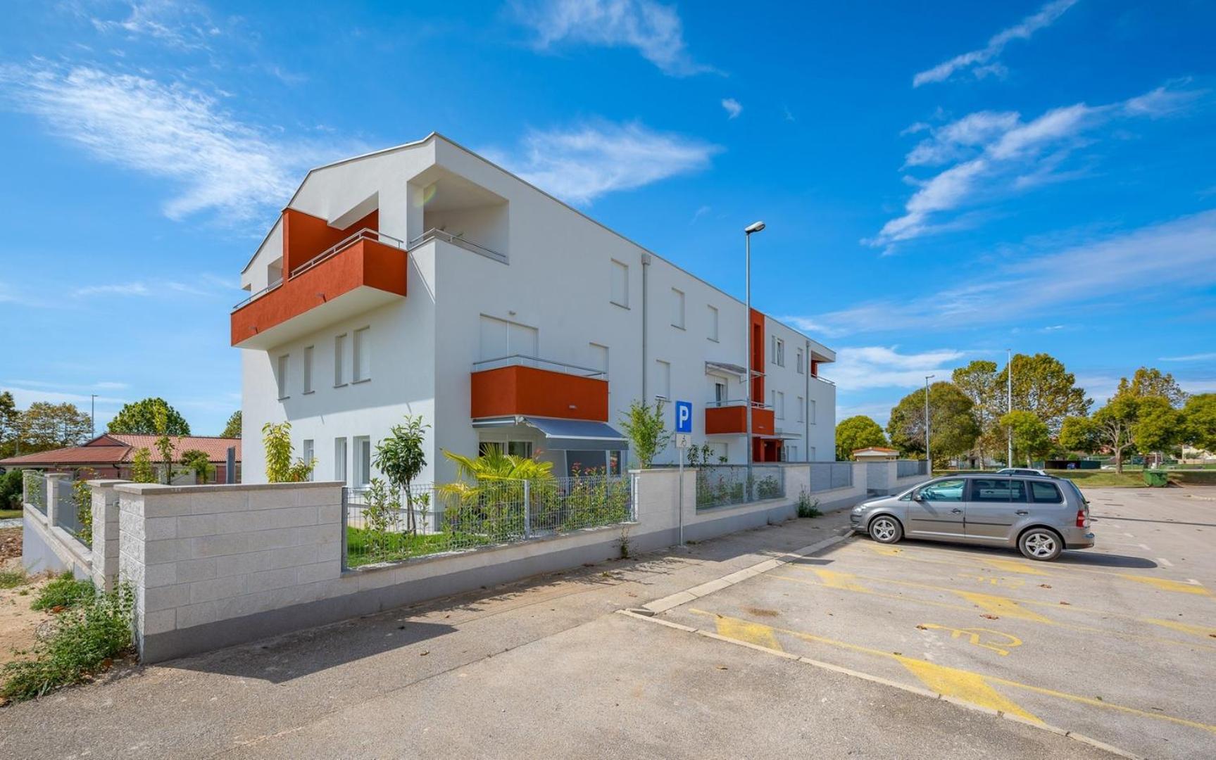 SOFIA house with apartment view 5