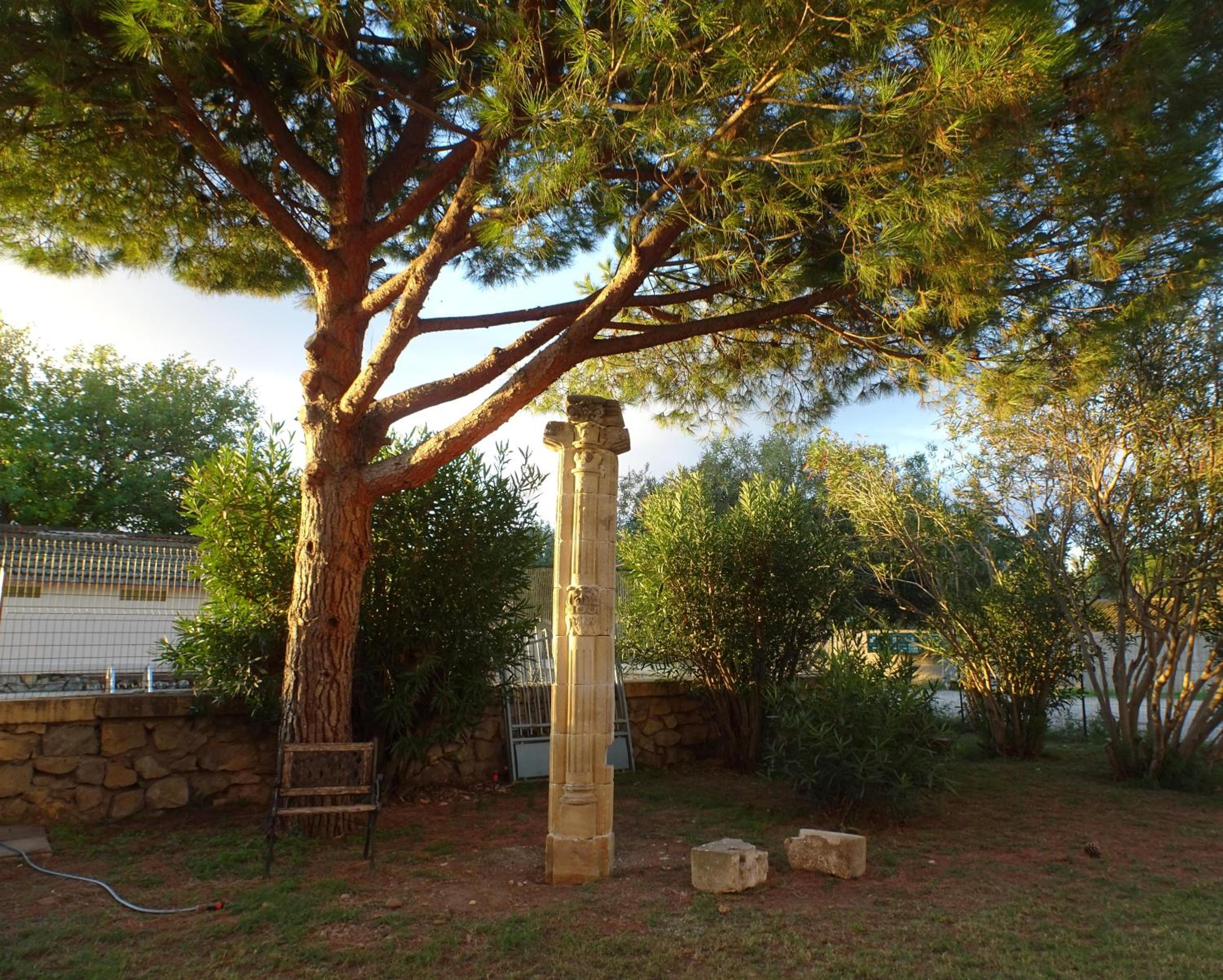 Domaine du Petit Tournebelle view 4