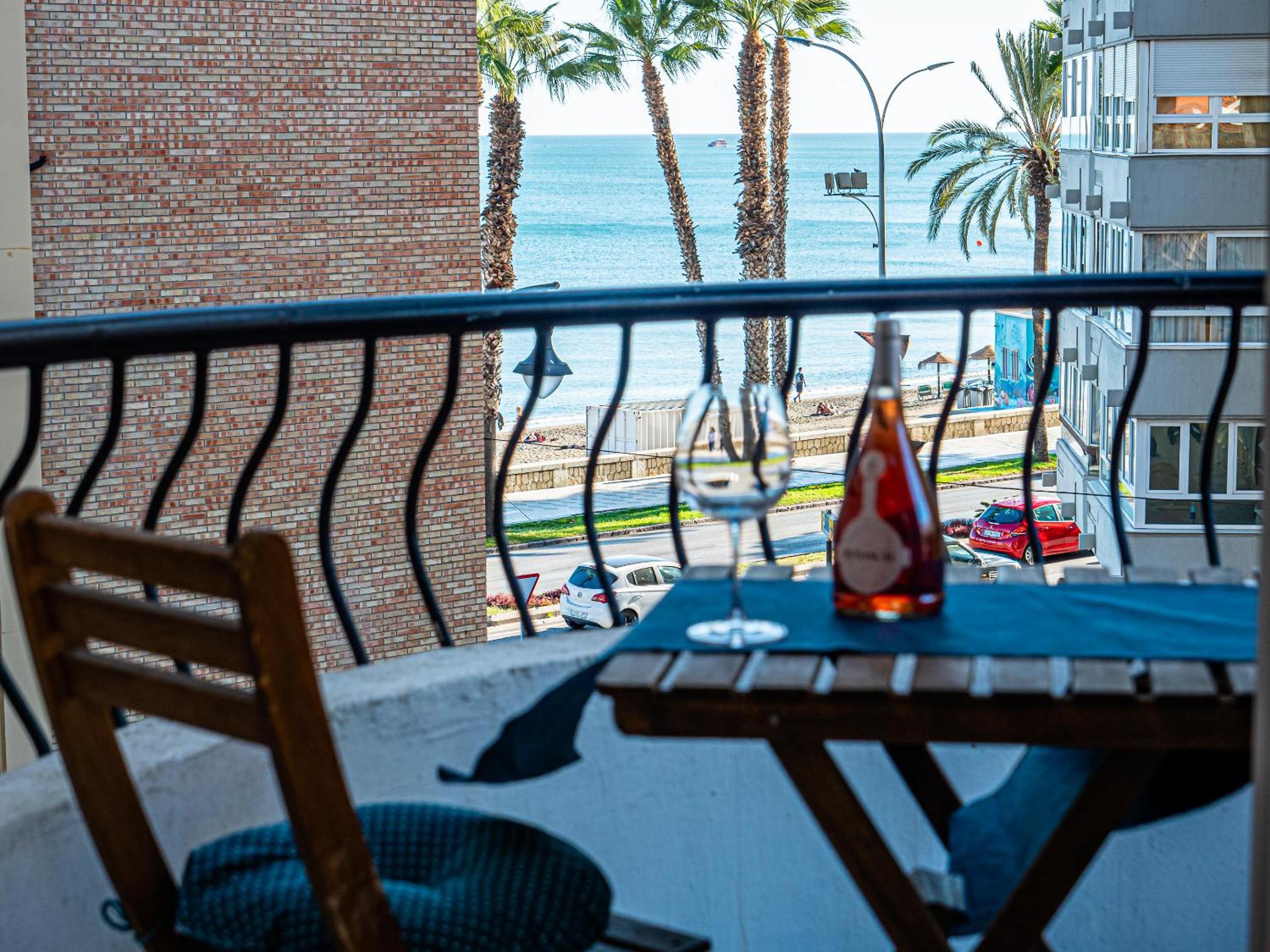PREMIUM BEACH DESIGN - La Malagueta