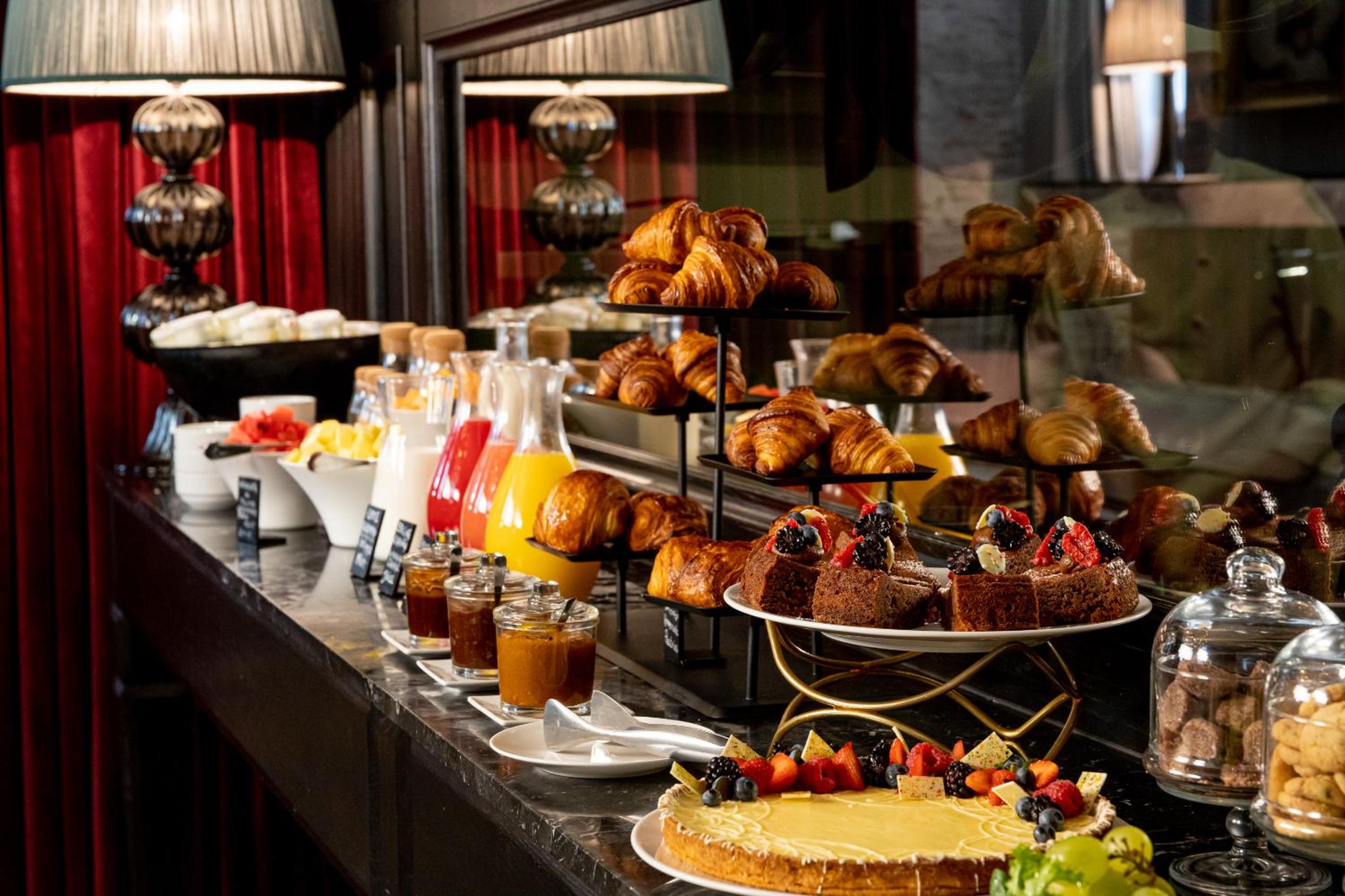 DOM Hotel Roma - Preferred Hotels & Resorts-3