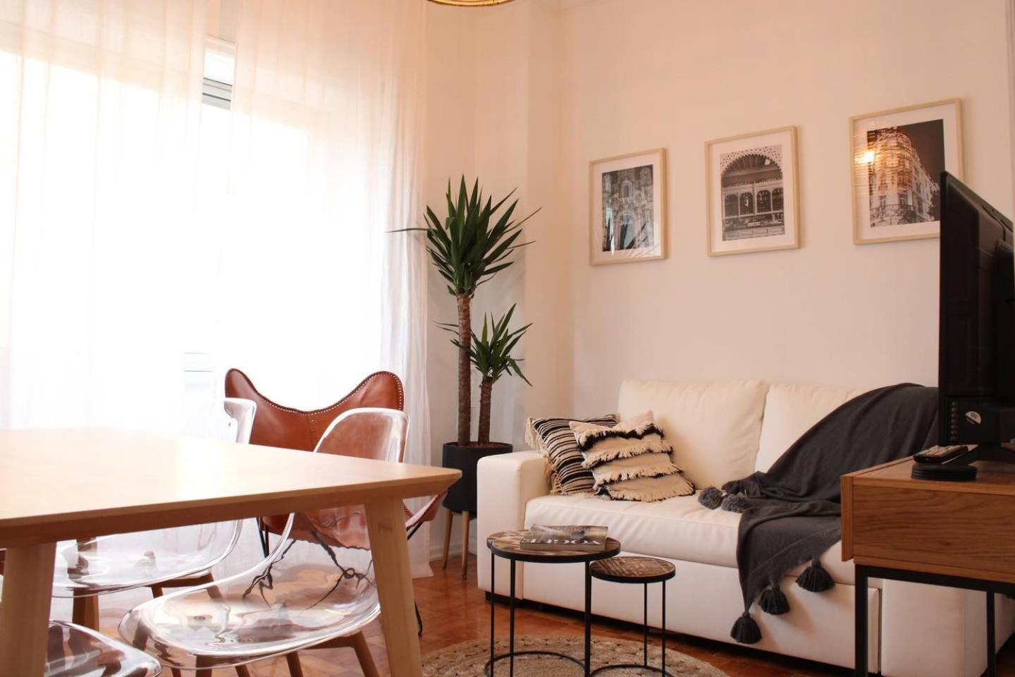 Bela Casa - Modern Designer Chic Central Coimbra view 3
