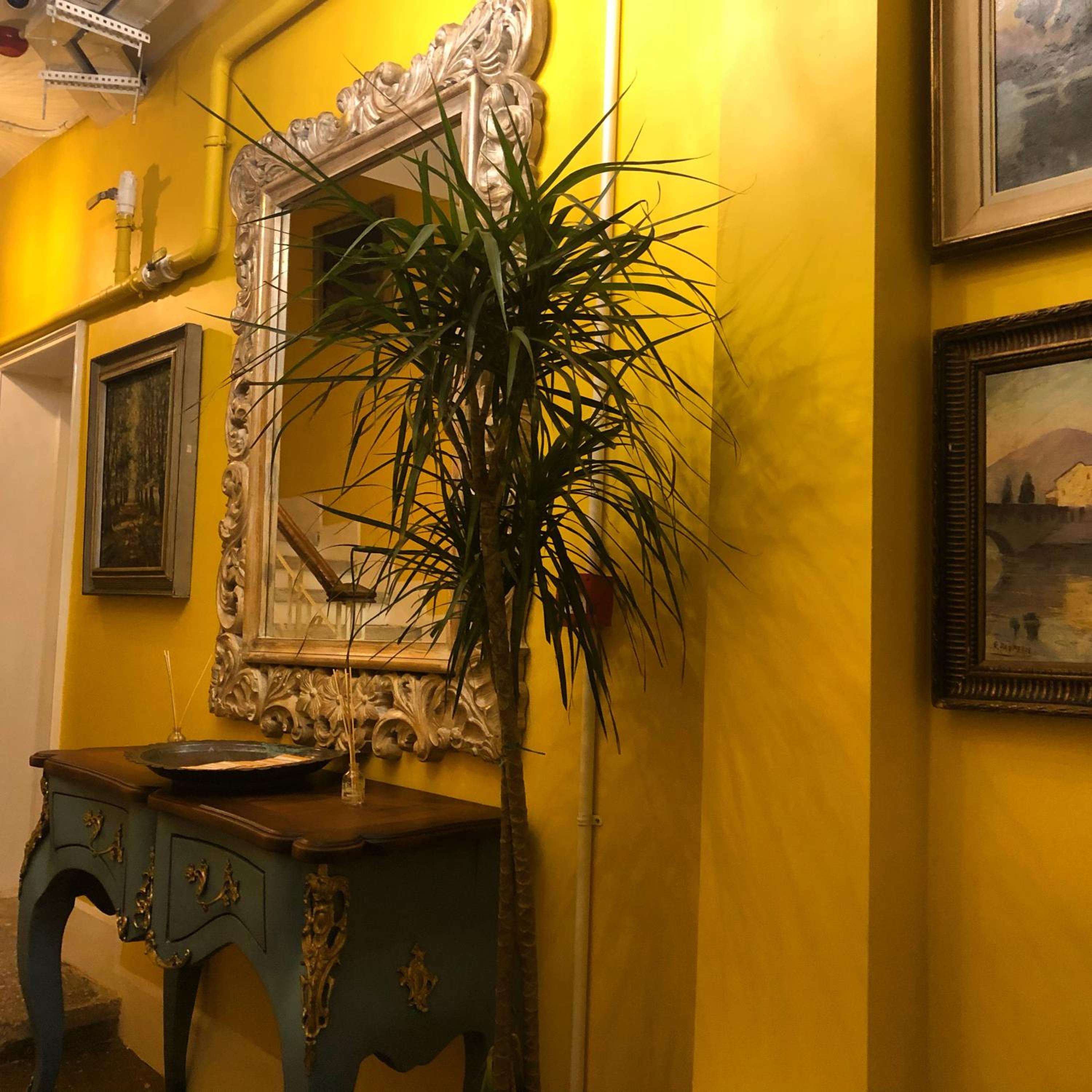 Mehmet Bey Süitleri - Image 86