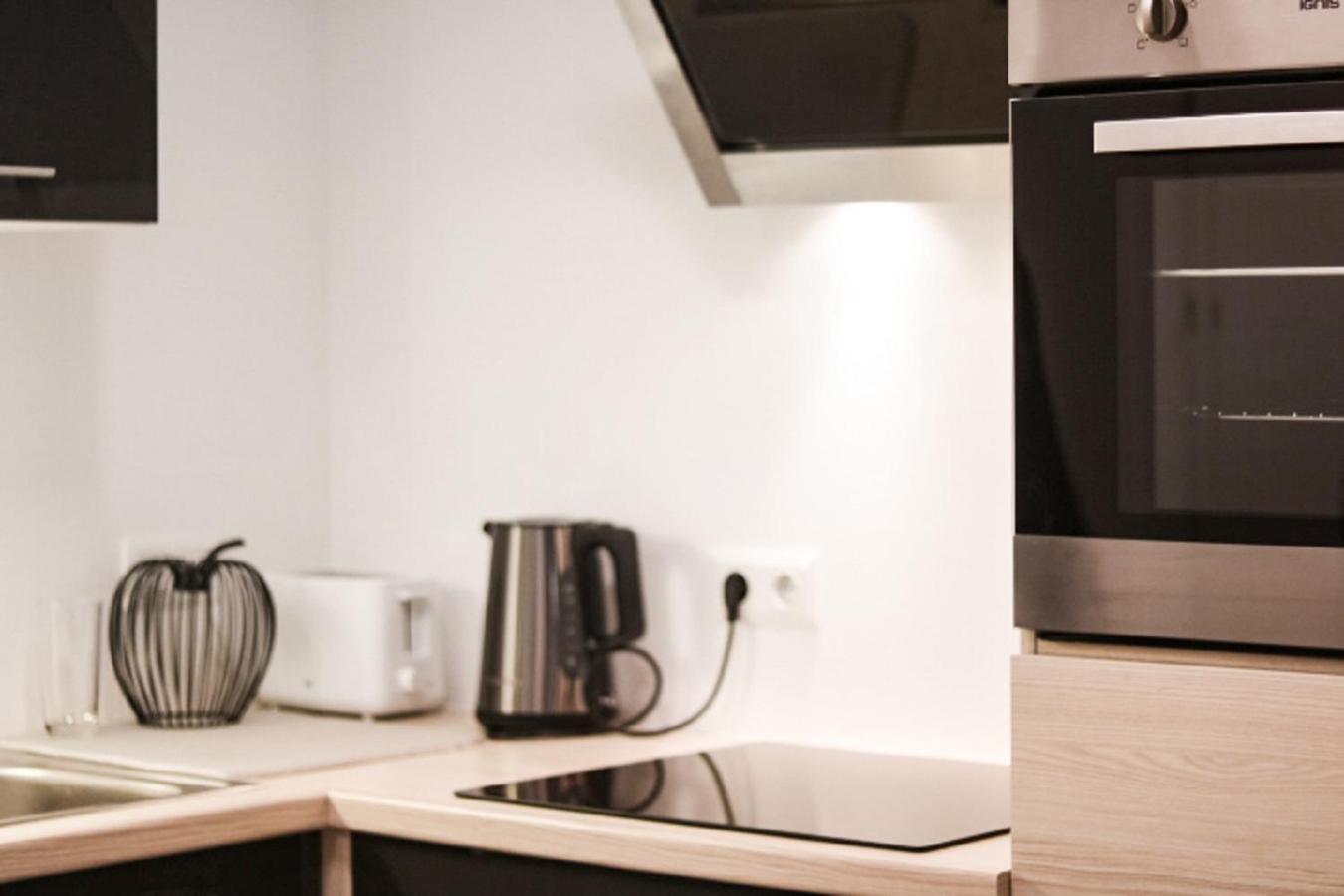 Cosy new Apartment 3min to VIC/Uno-City and Danube