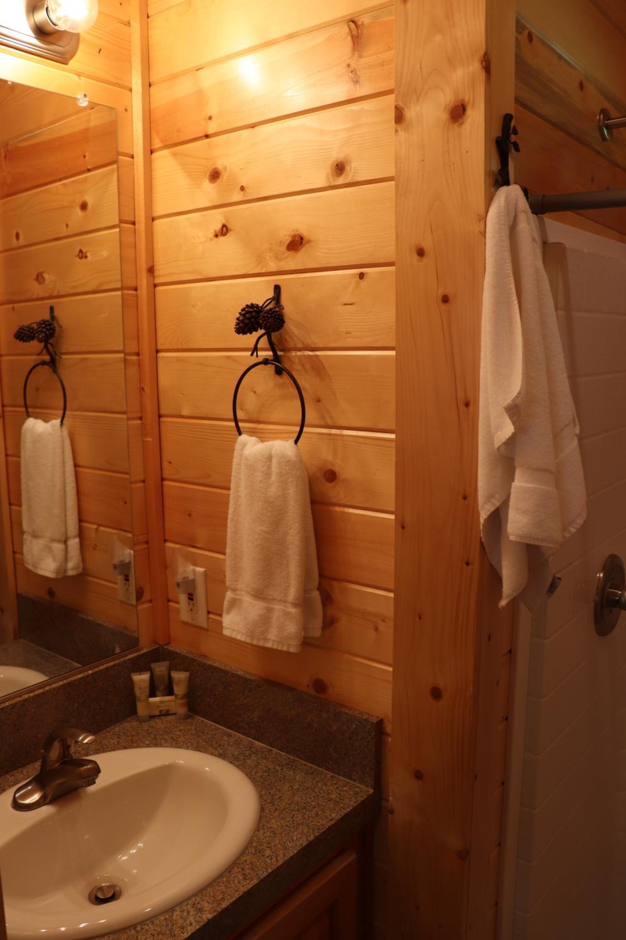 Lone Fir Resort