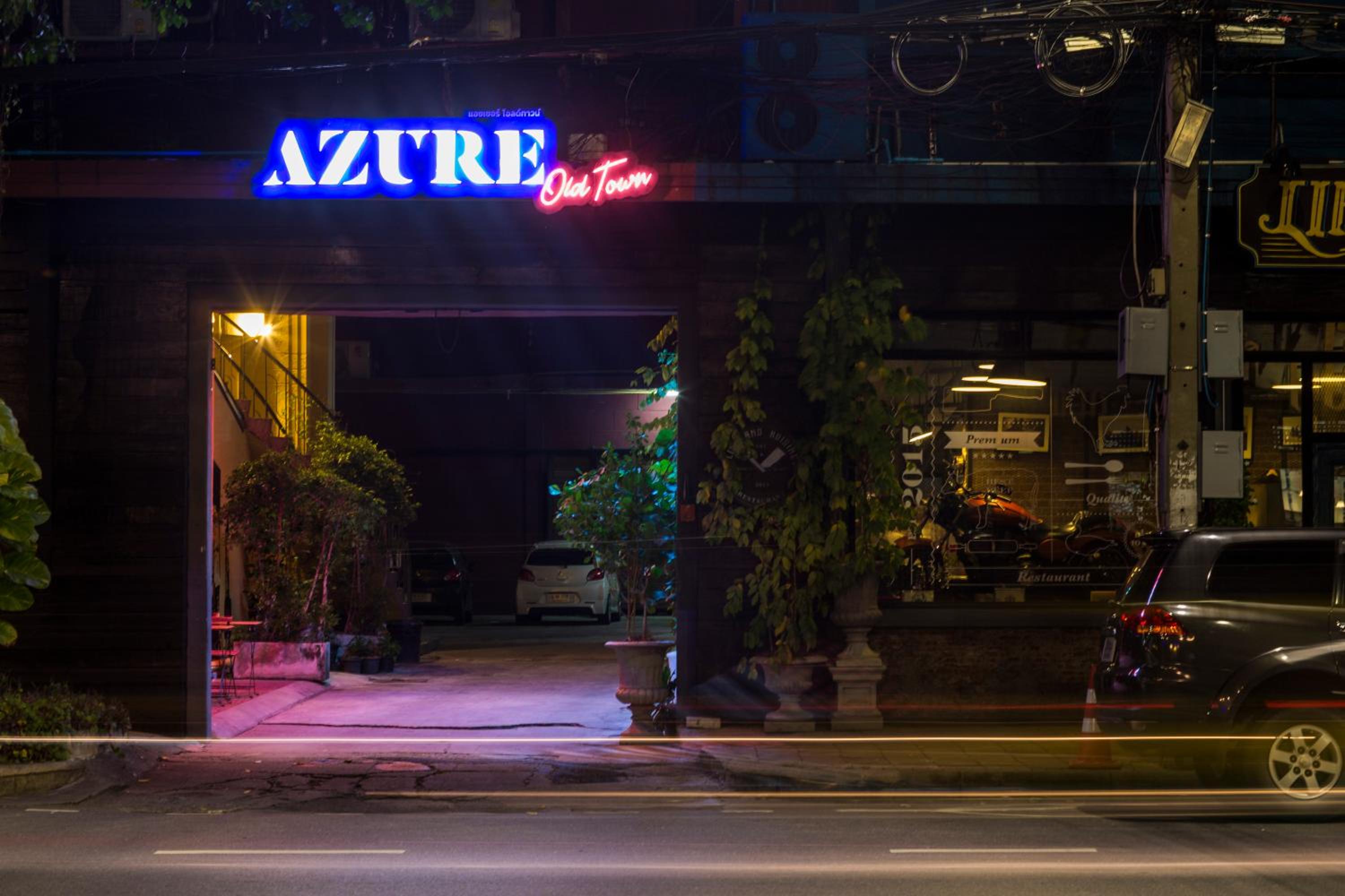 Azure Hostel Bangkok