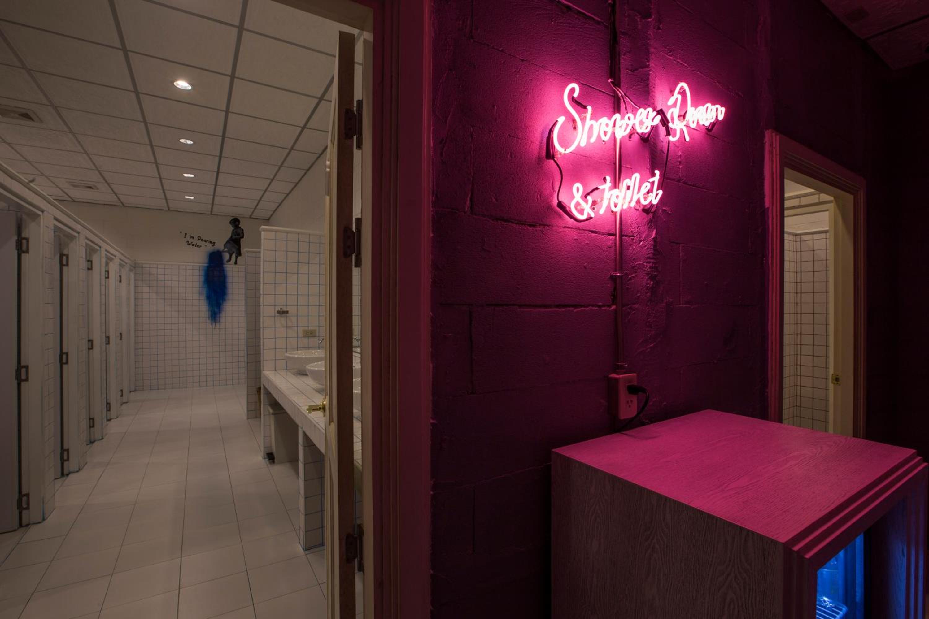 Azure Hostel Bangkok