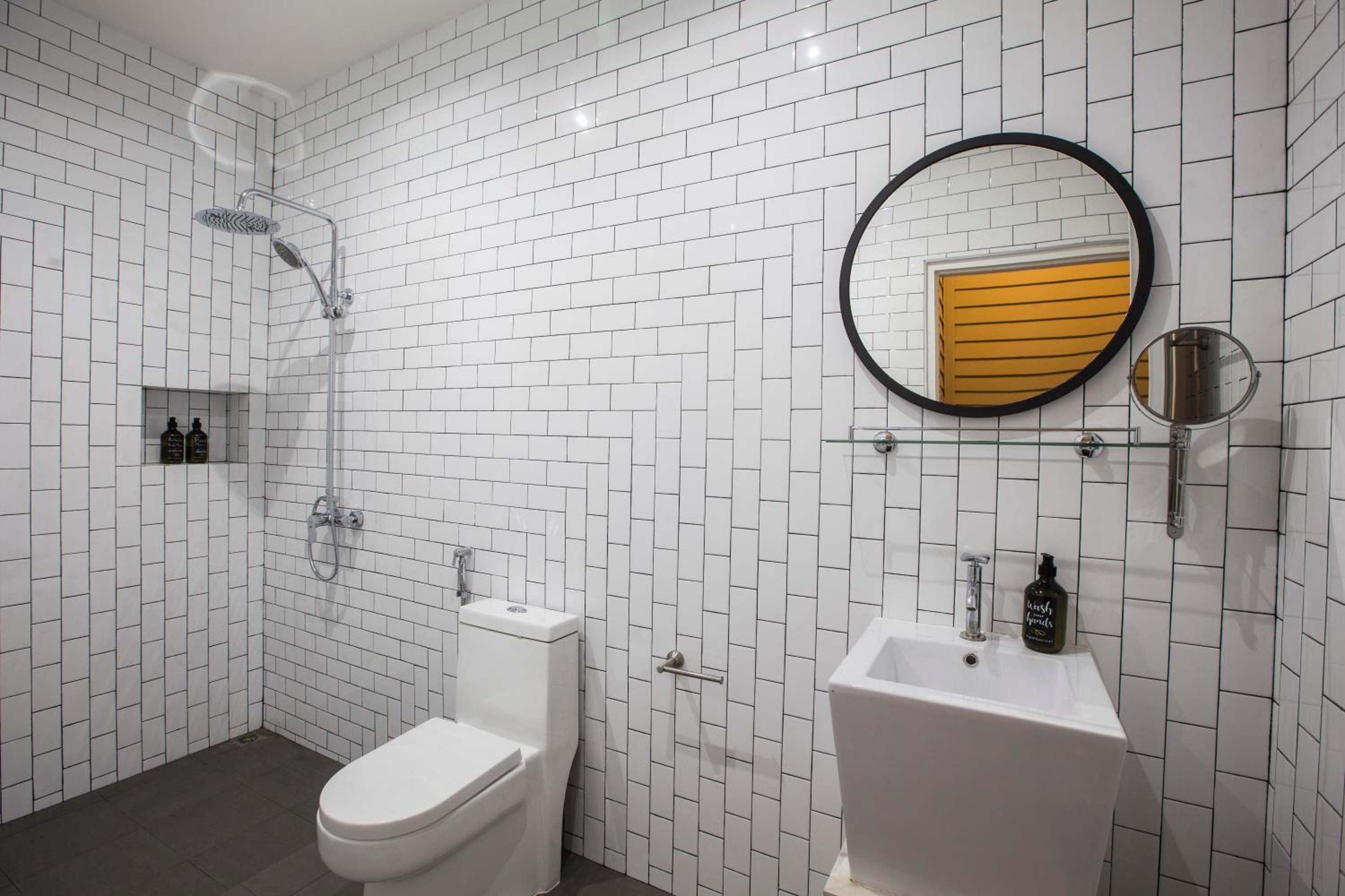 Azure Hostel Bangkok