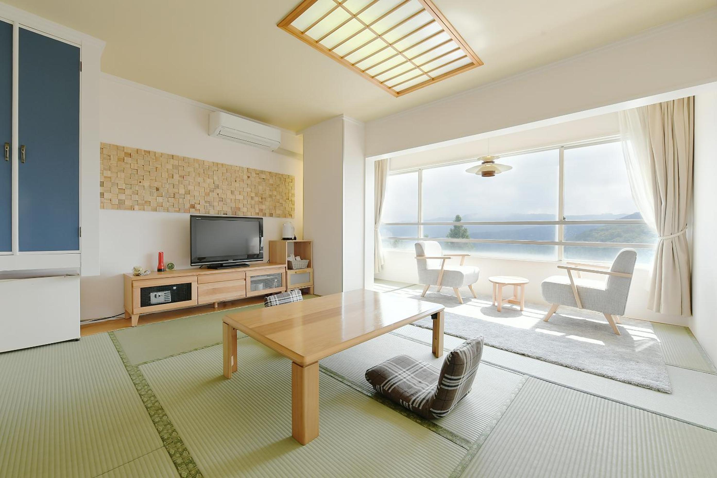 箱根芦ノ湖 HOTEL RaKuun
