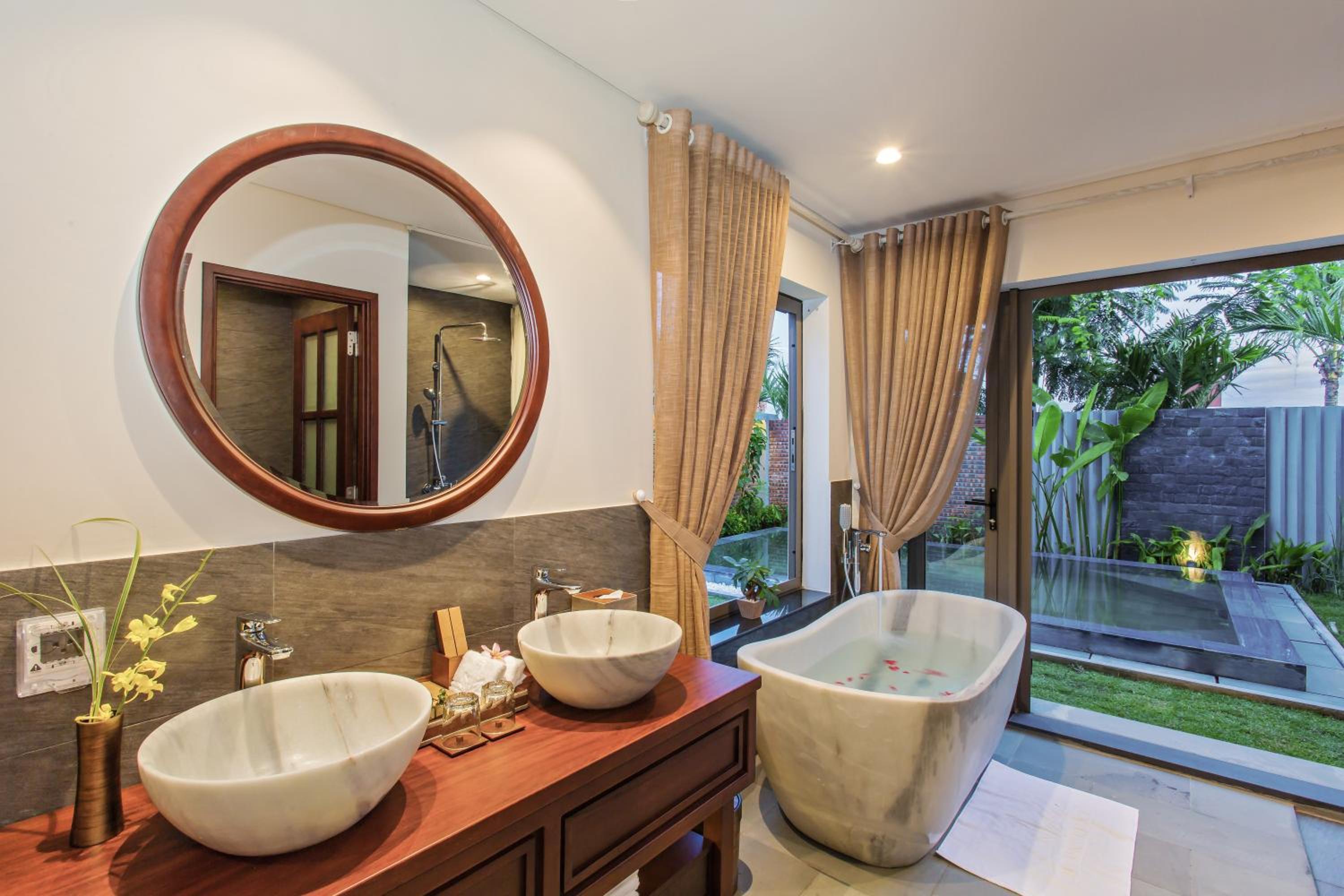 Silk Sense Hoi An River Resort - Green Luxury Escape