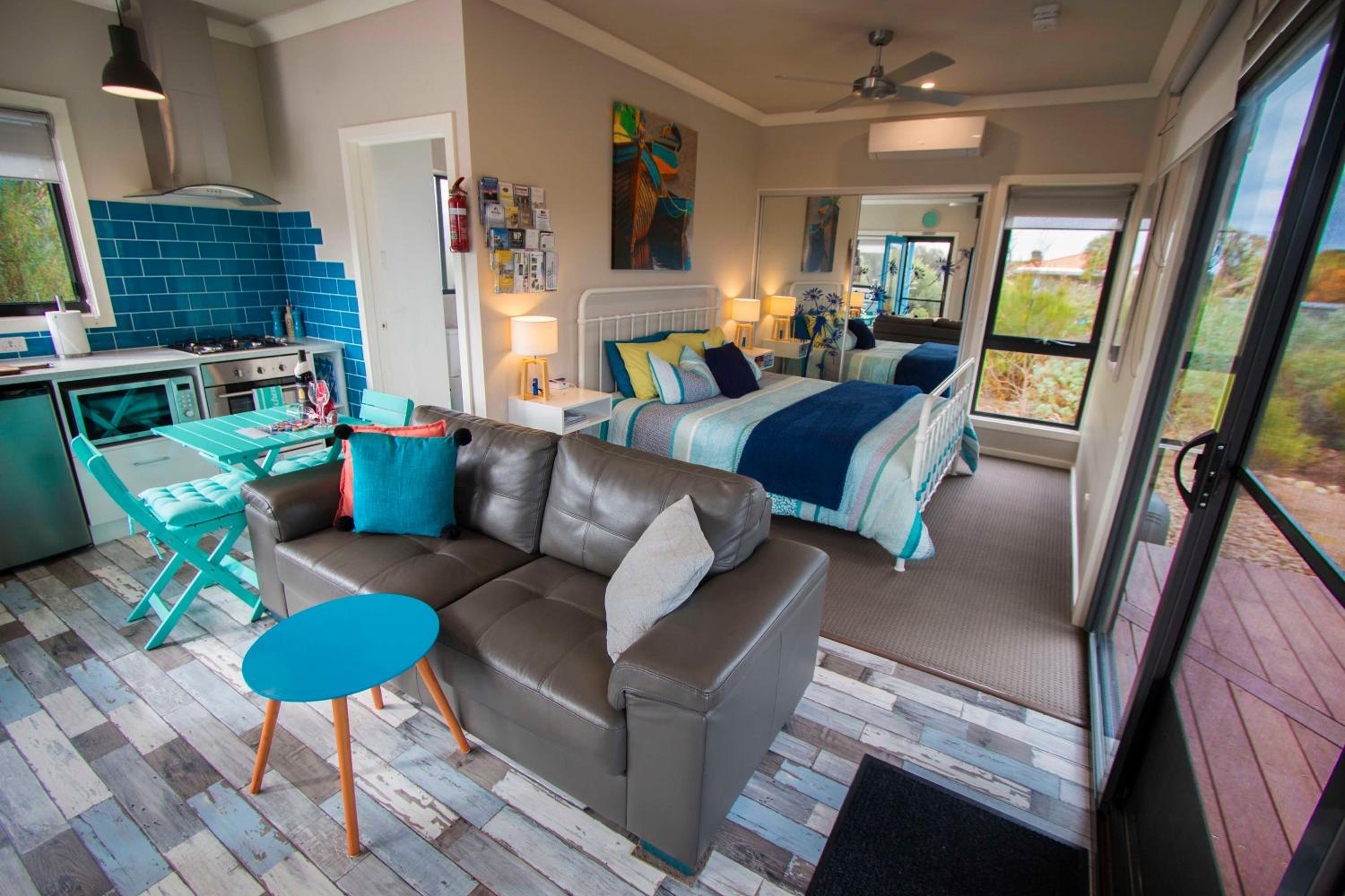 Coorong Cabins