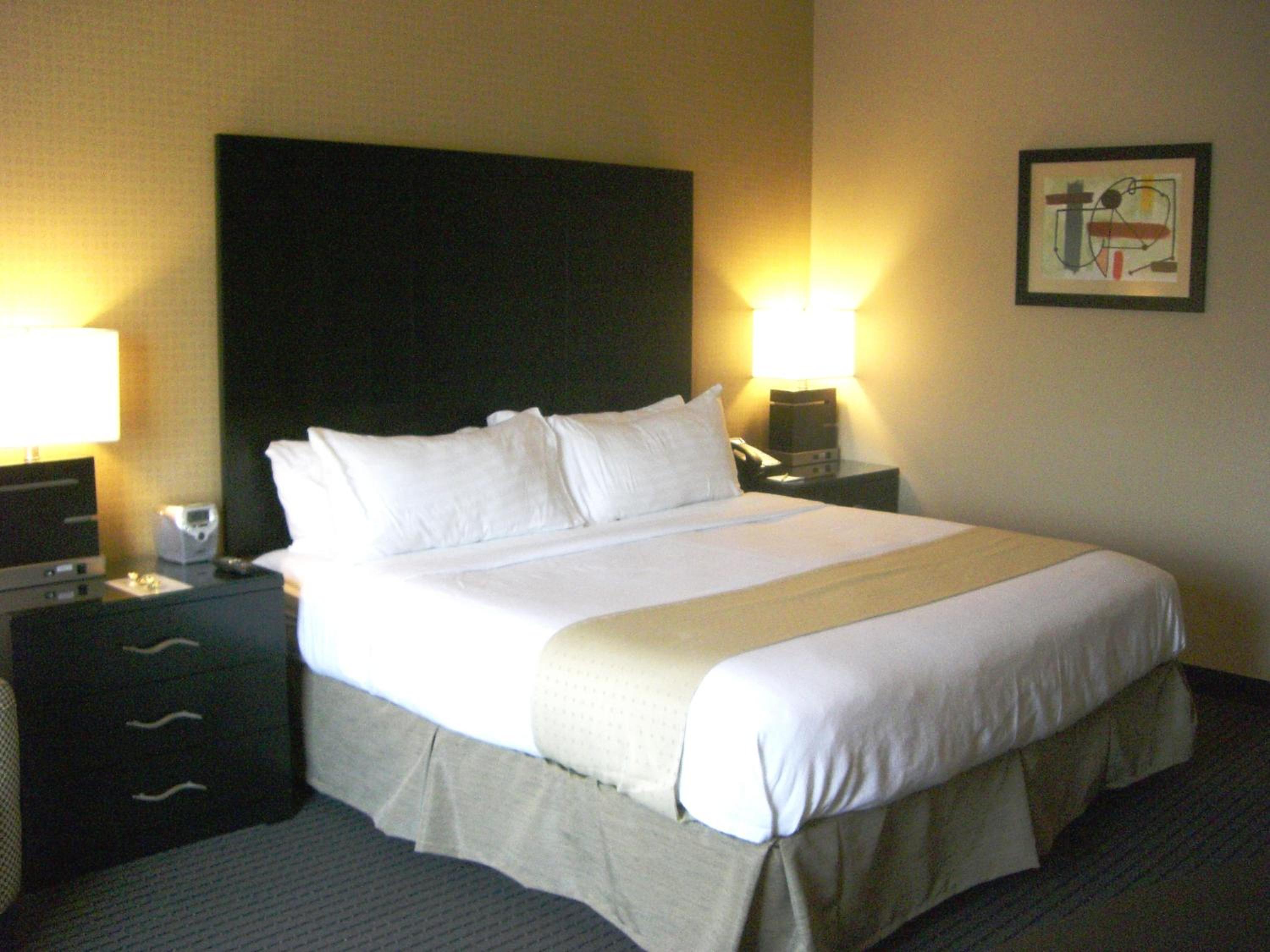 Holiday Inn St. Paul Northeast - Lake Elmo, an IHG Hotel - Property Image 6