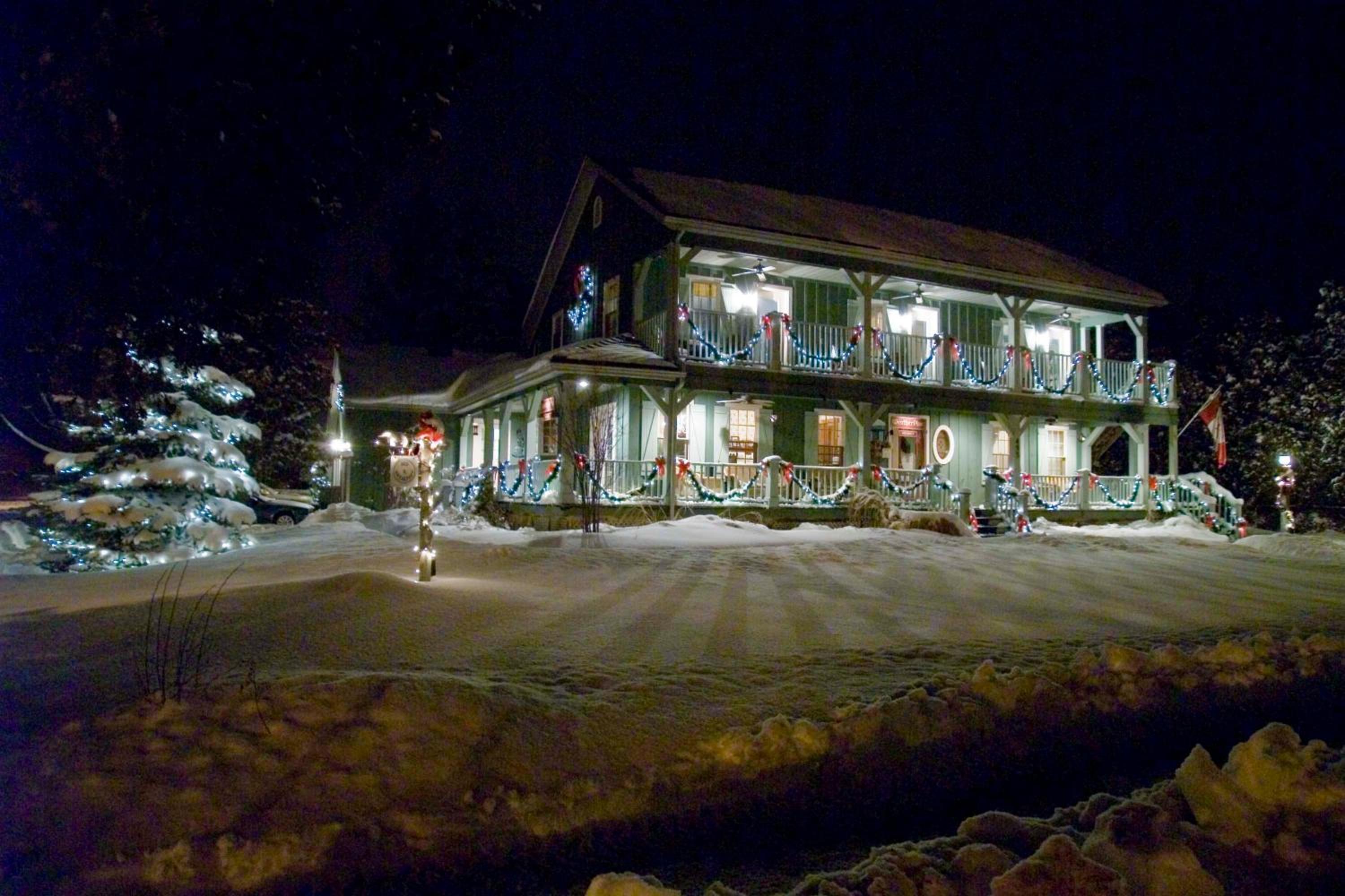 WeatherPine Inn