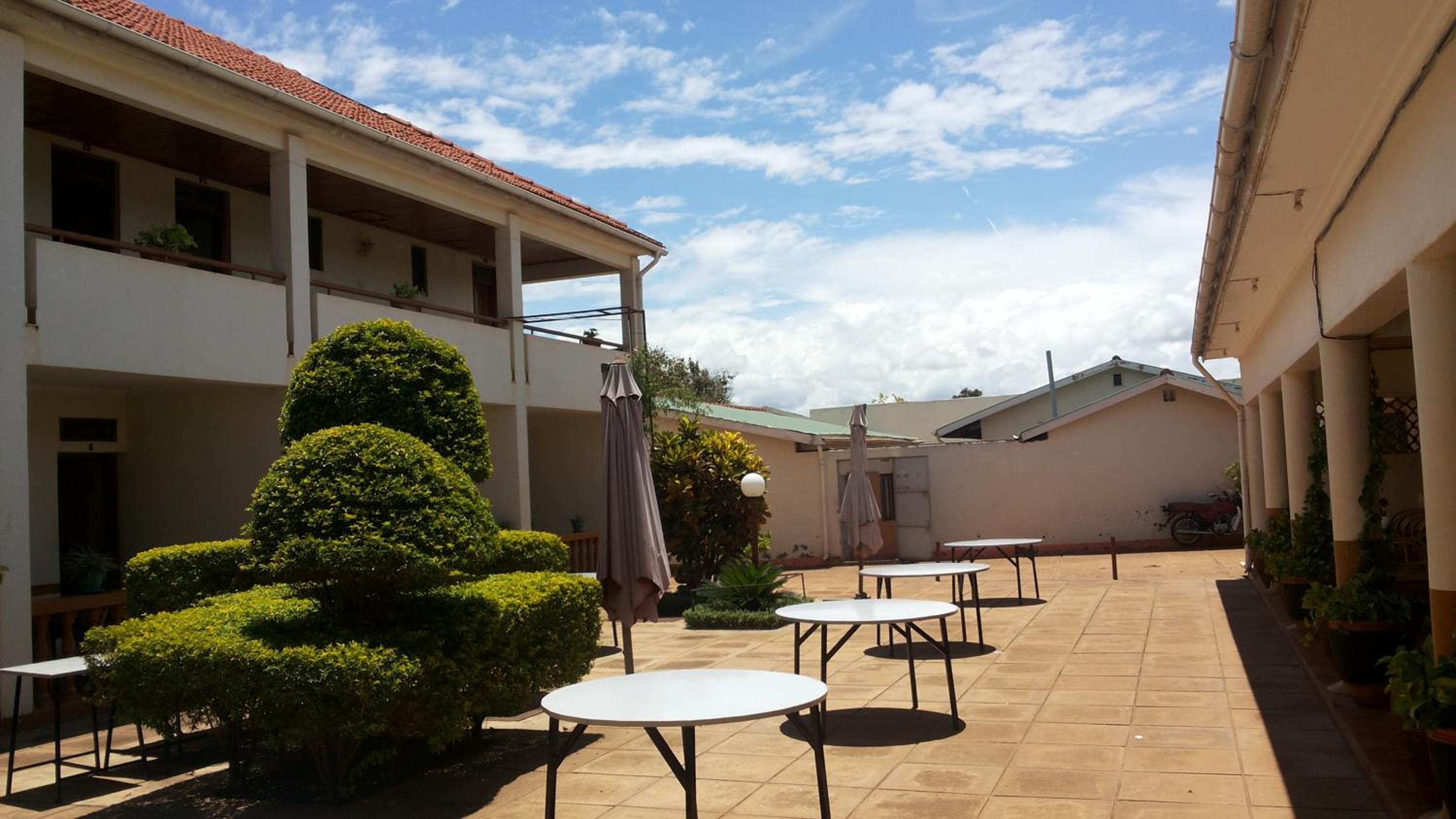 Zawadi Hotel