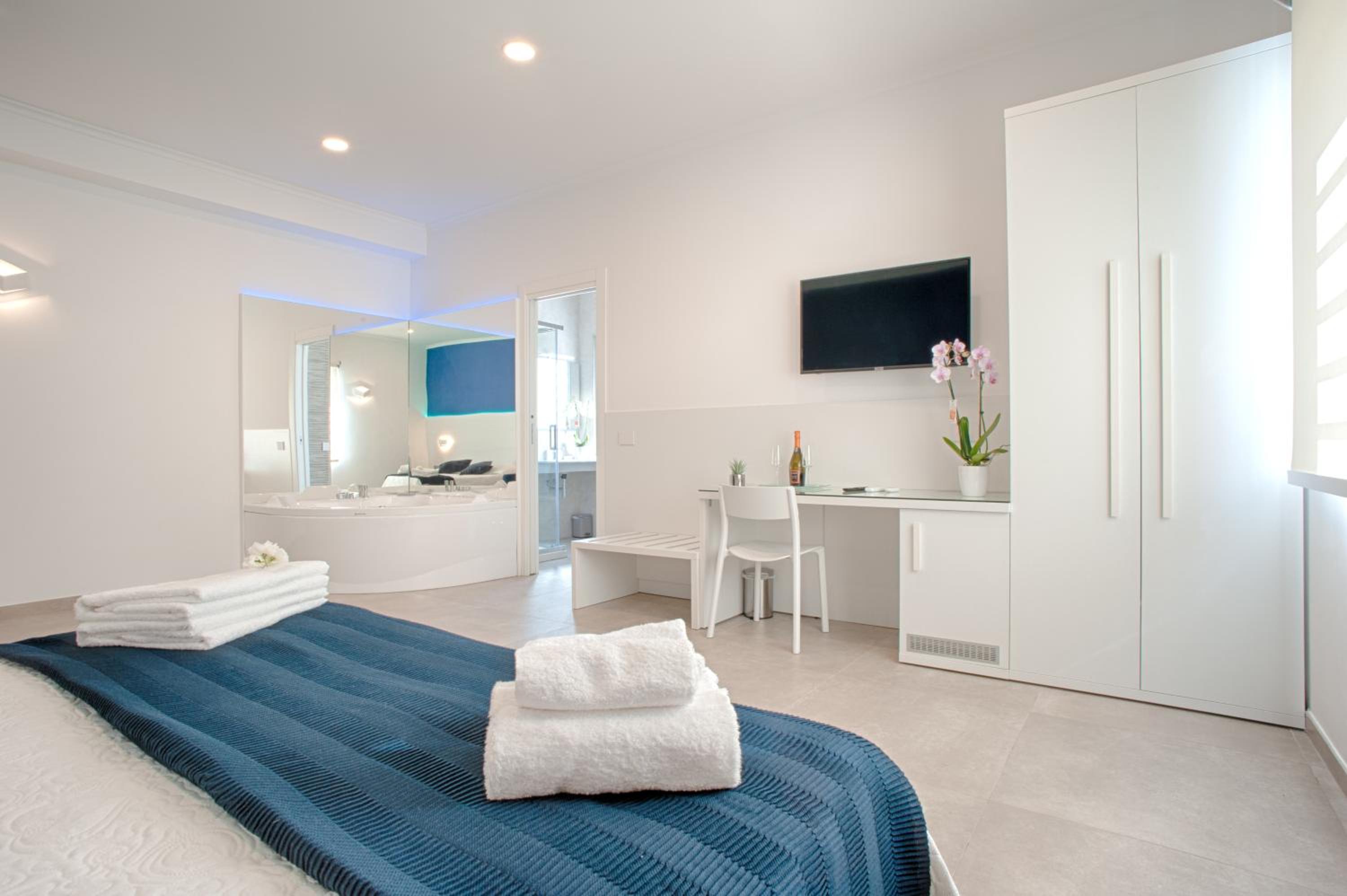 Collatina Suites