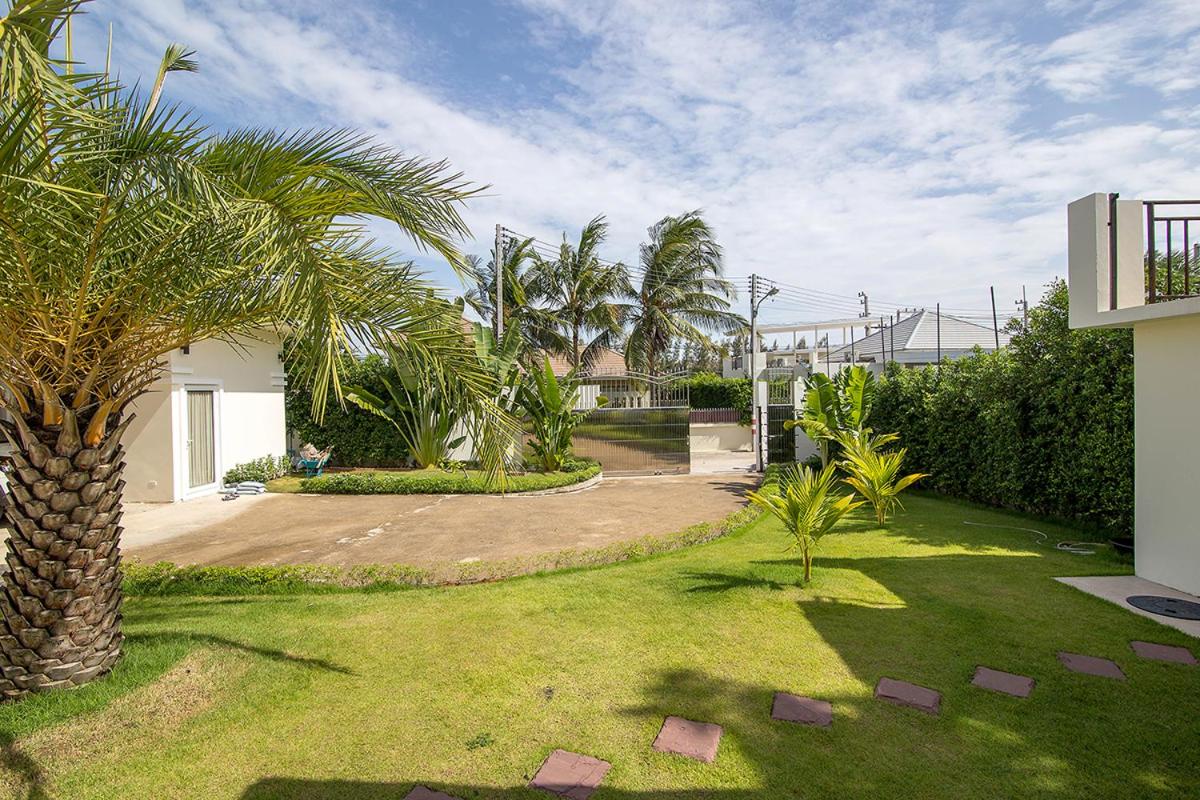 Sea Breeze Villas Hua Hin view 5