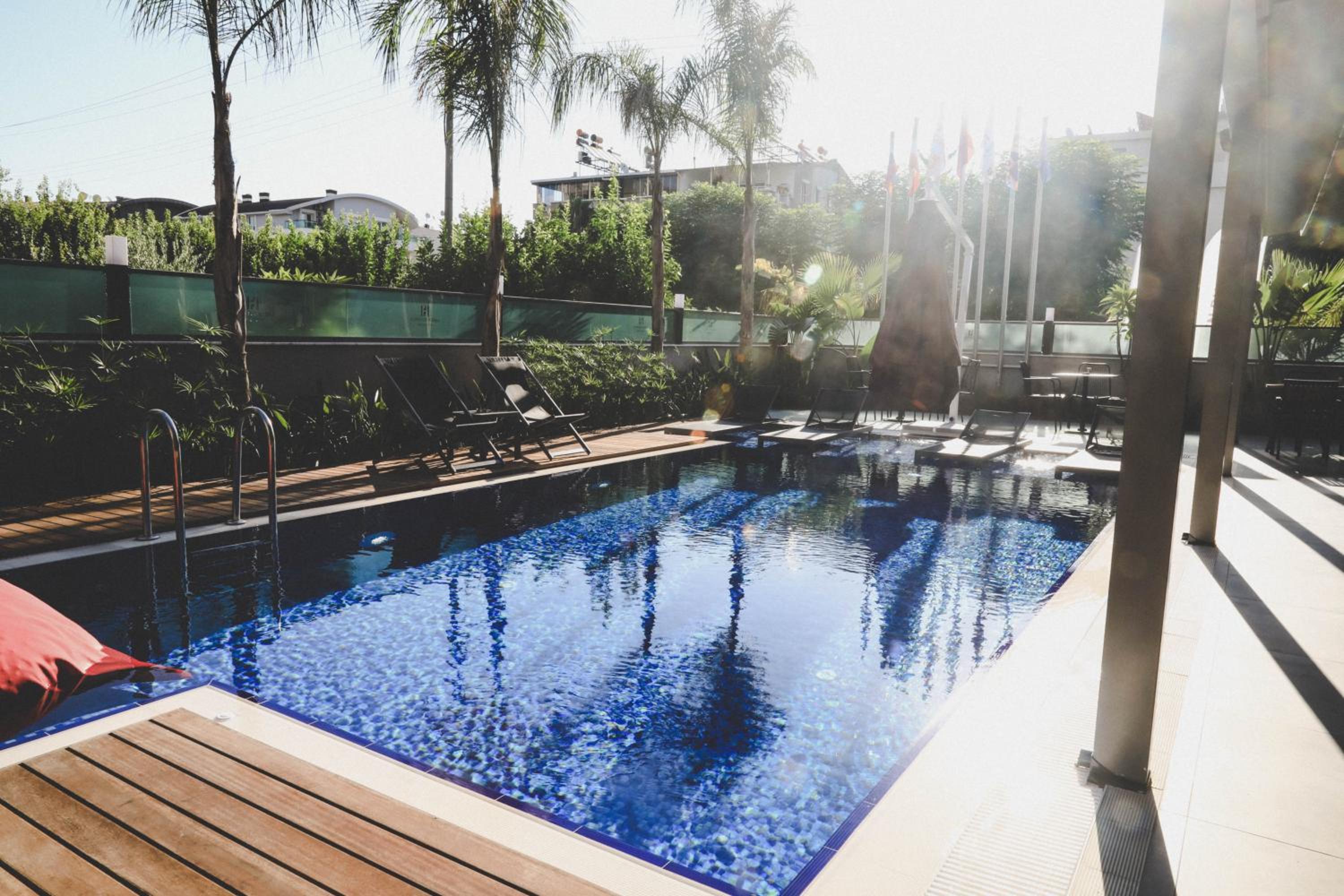 Laren Sea Side Hotel Spa - Image 30