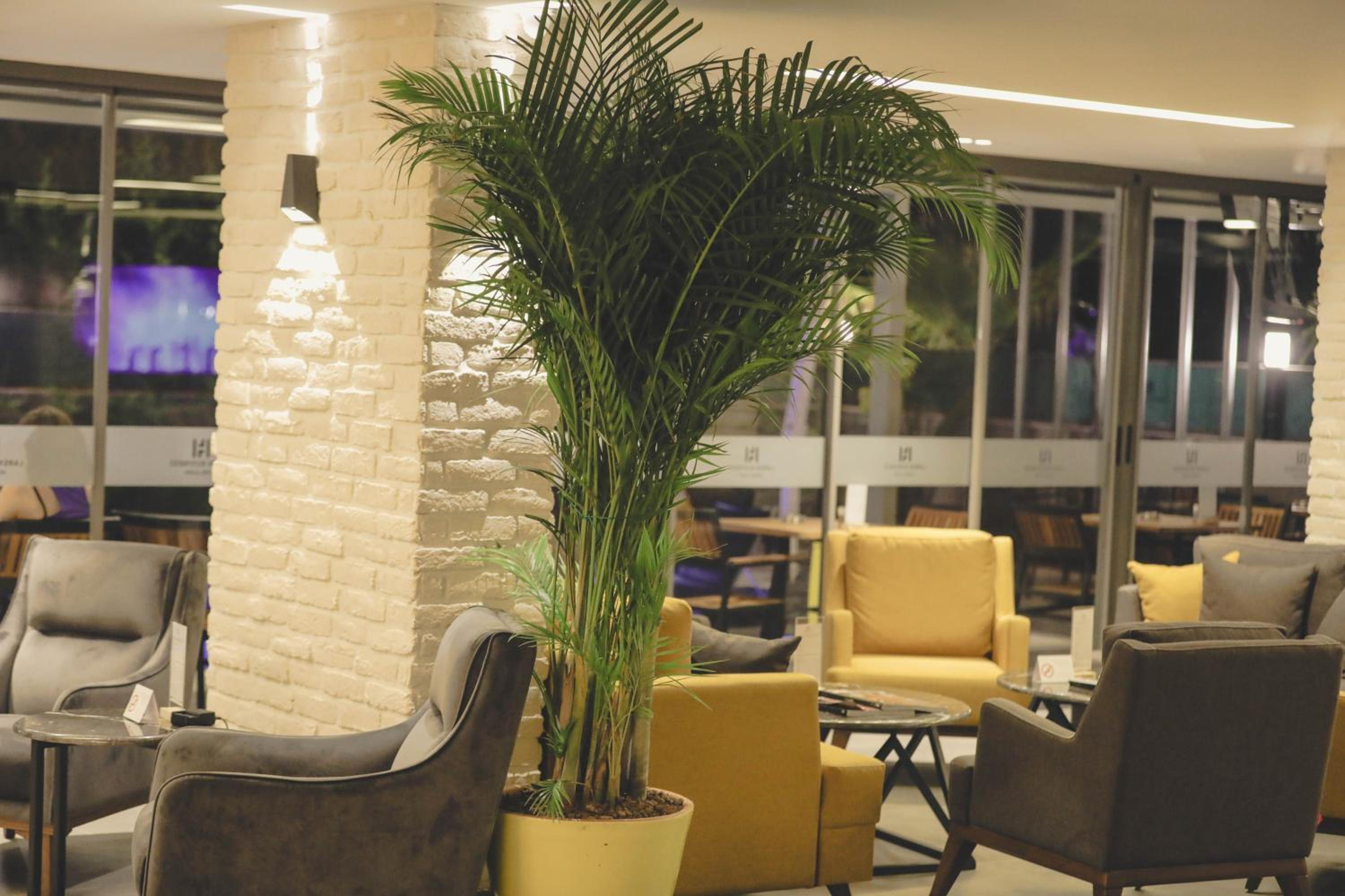 Laren Sea Side Hotel Spa - Image 60