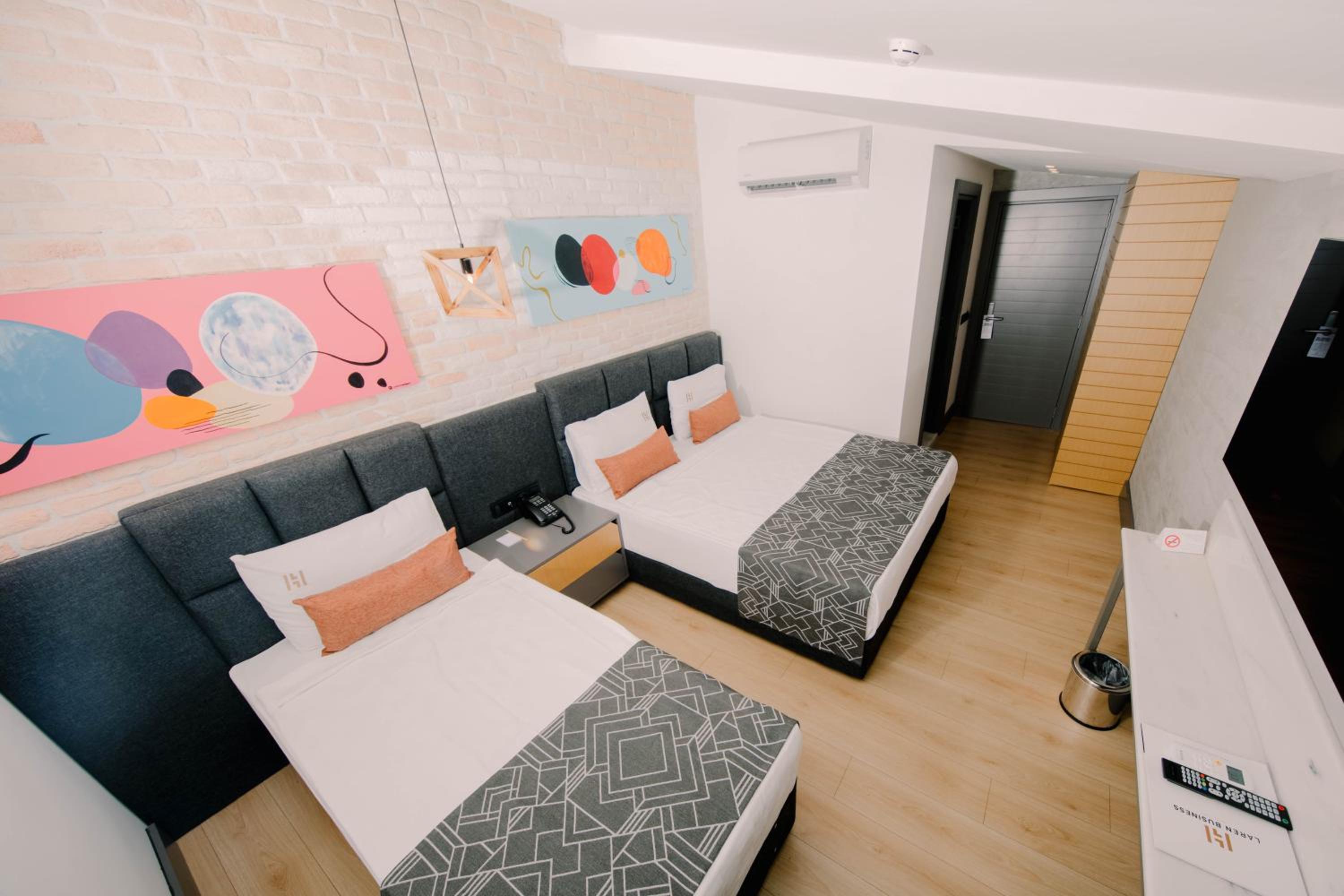 Laren Sea Side Hotel Spa - Image 5