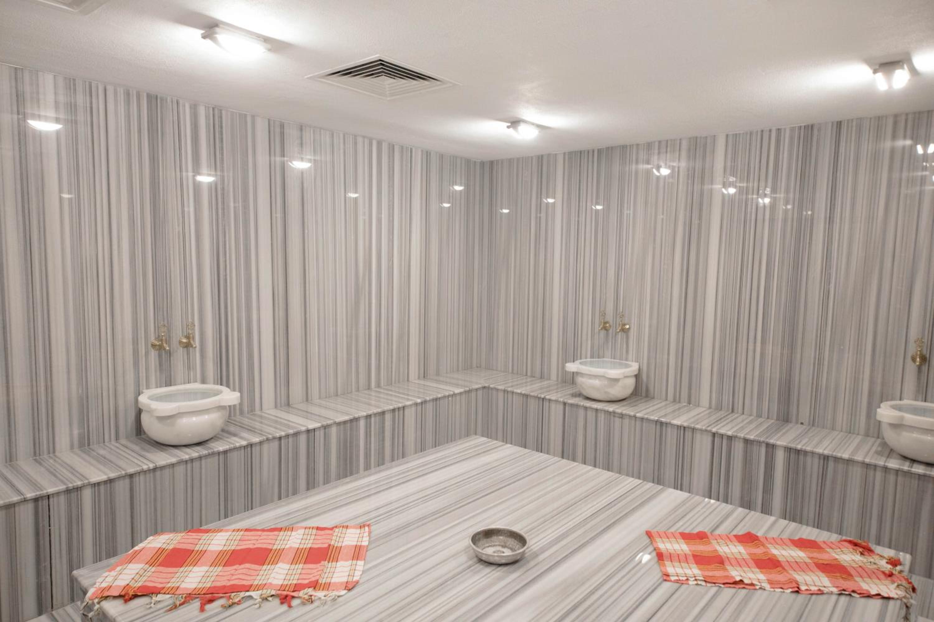 Laren Sea Side Hotel Spa - Image 40