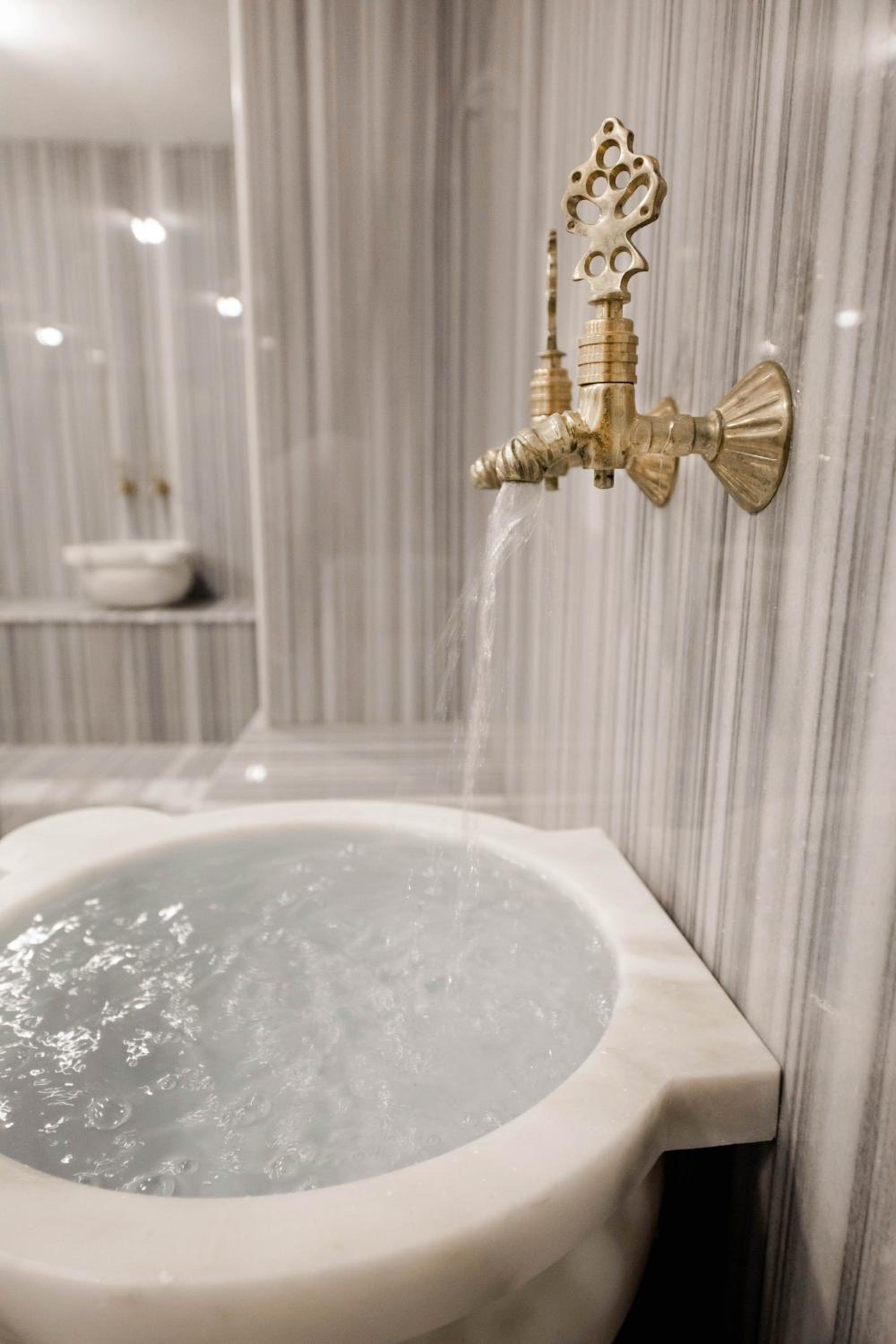 Laren Sea Side Hotel Spa - Image 41