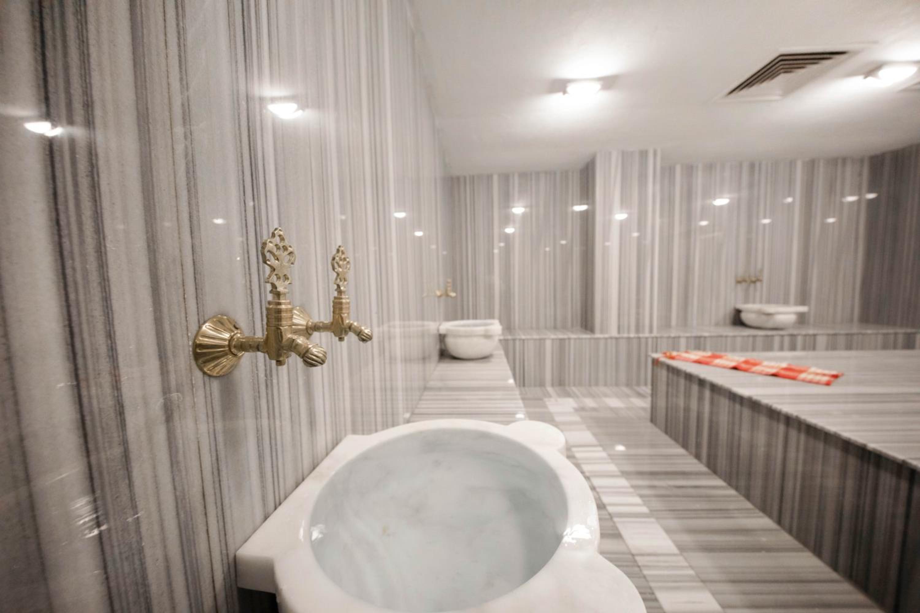 Laren Sea Side Hotel Spa - Image 45